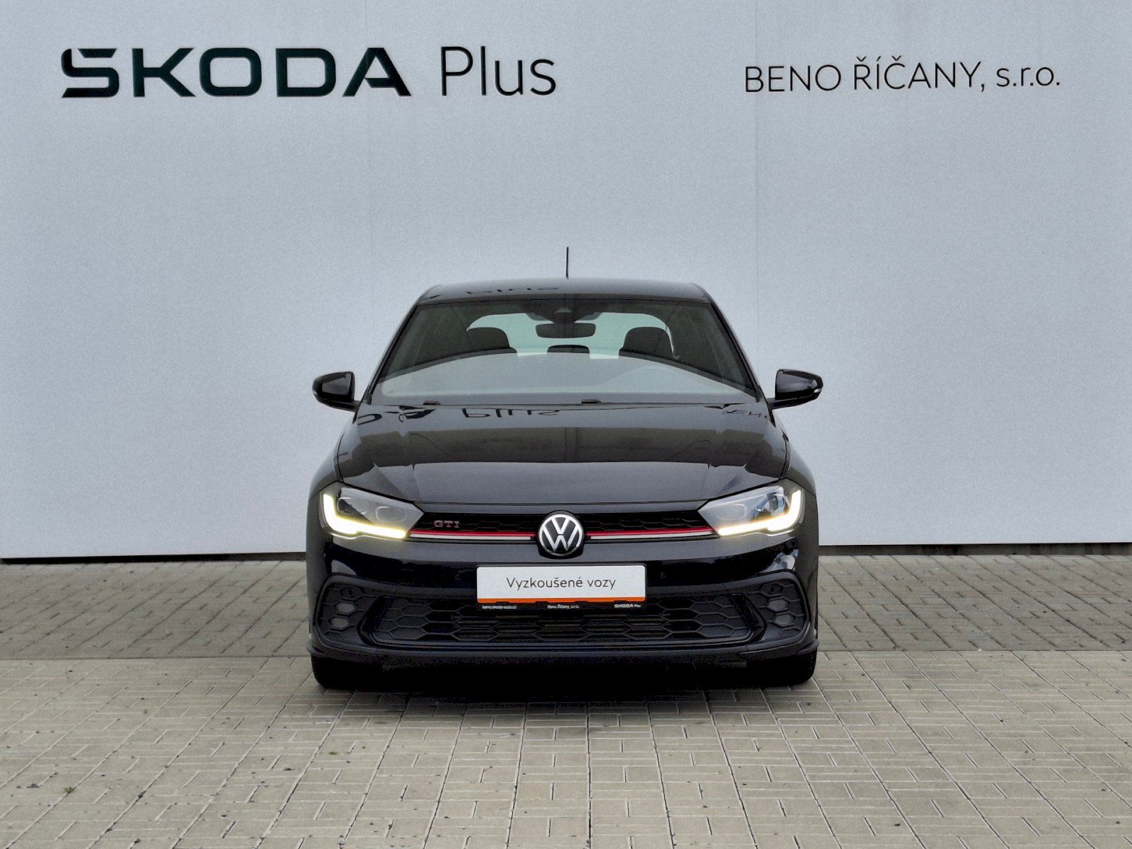 Volkswagen Polo, GTI DSG 2,0TSi 152kW - fotka 4