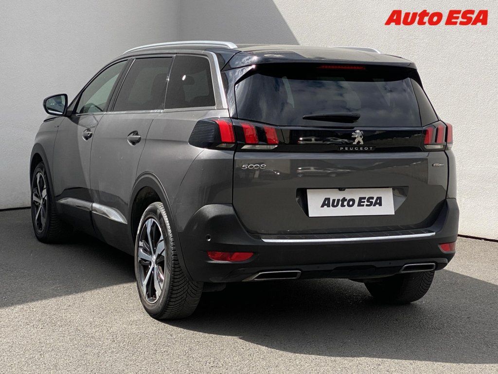 Peugeot 5008, 1.5 HDi,navi - fotka 6