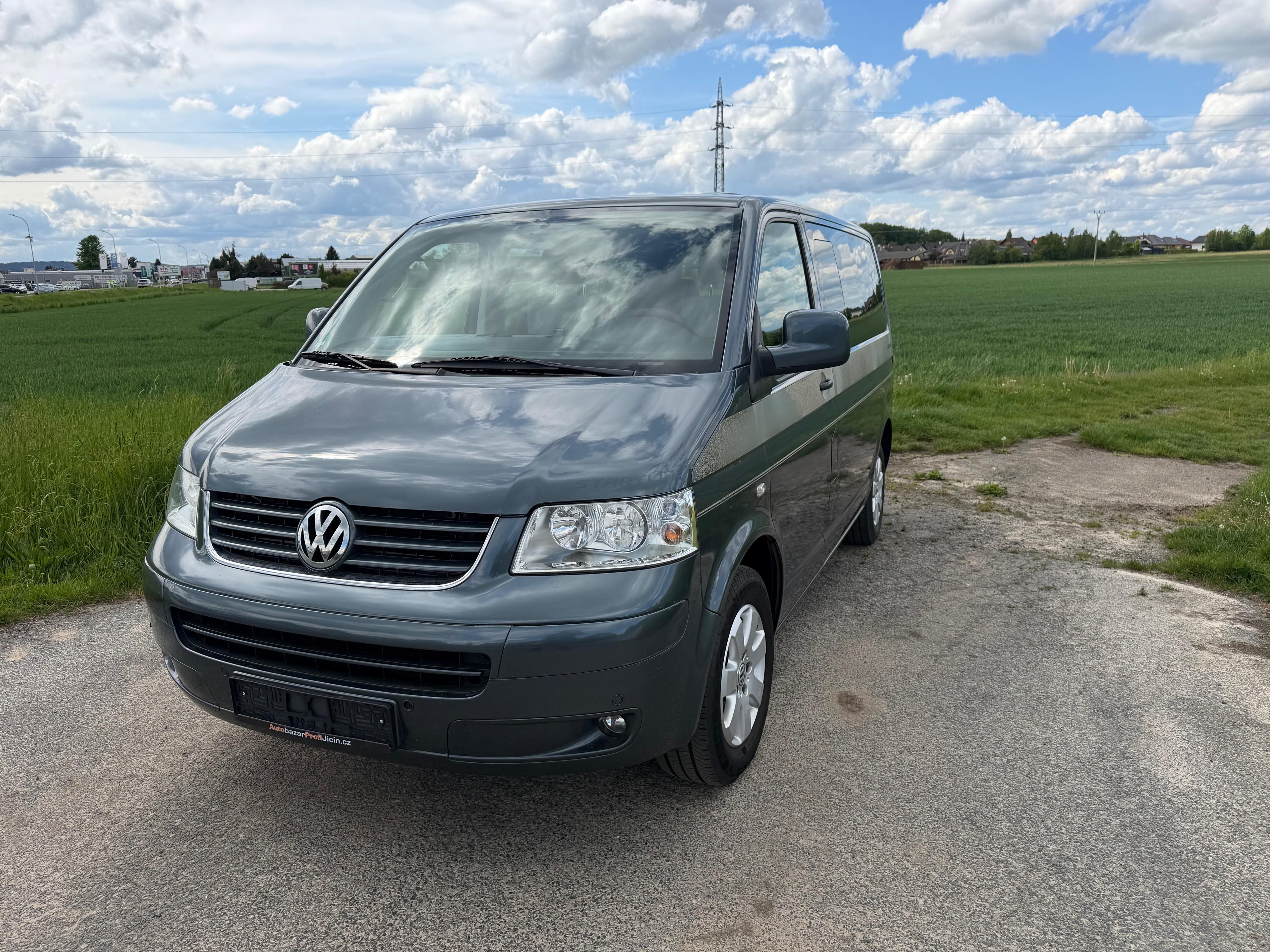 Volkswagen Multivan, 2,5 TDi/96kw , 7 Míst Nová STK - fotka 3