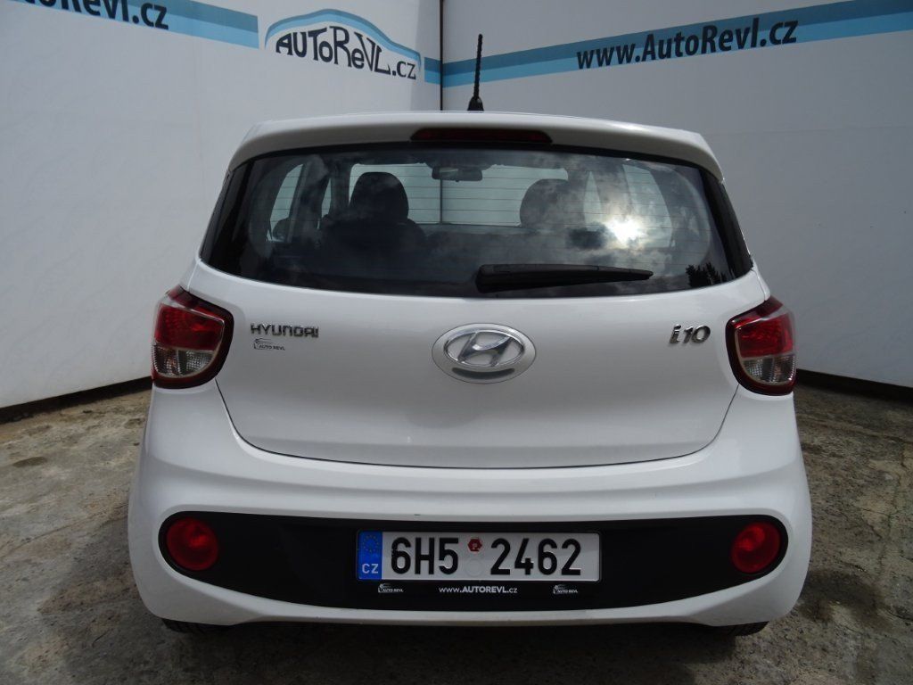 Hyundai i10, 1.0i,NovéČR,S.kniha,klima - fotka 6
