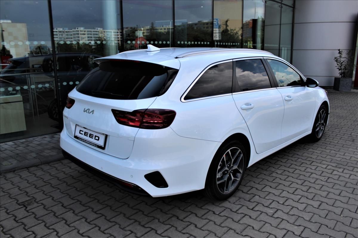 Kia Cee´d, 1,5 T-GDi GPF  TOP - fotka 4