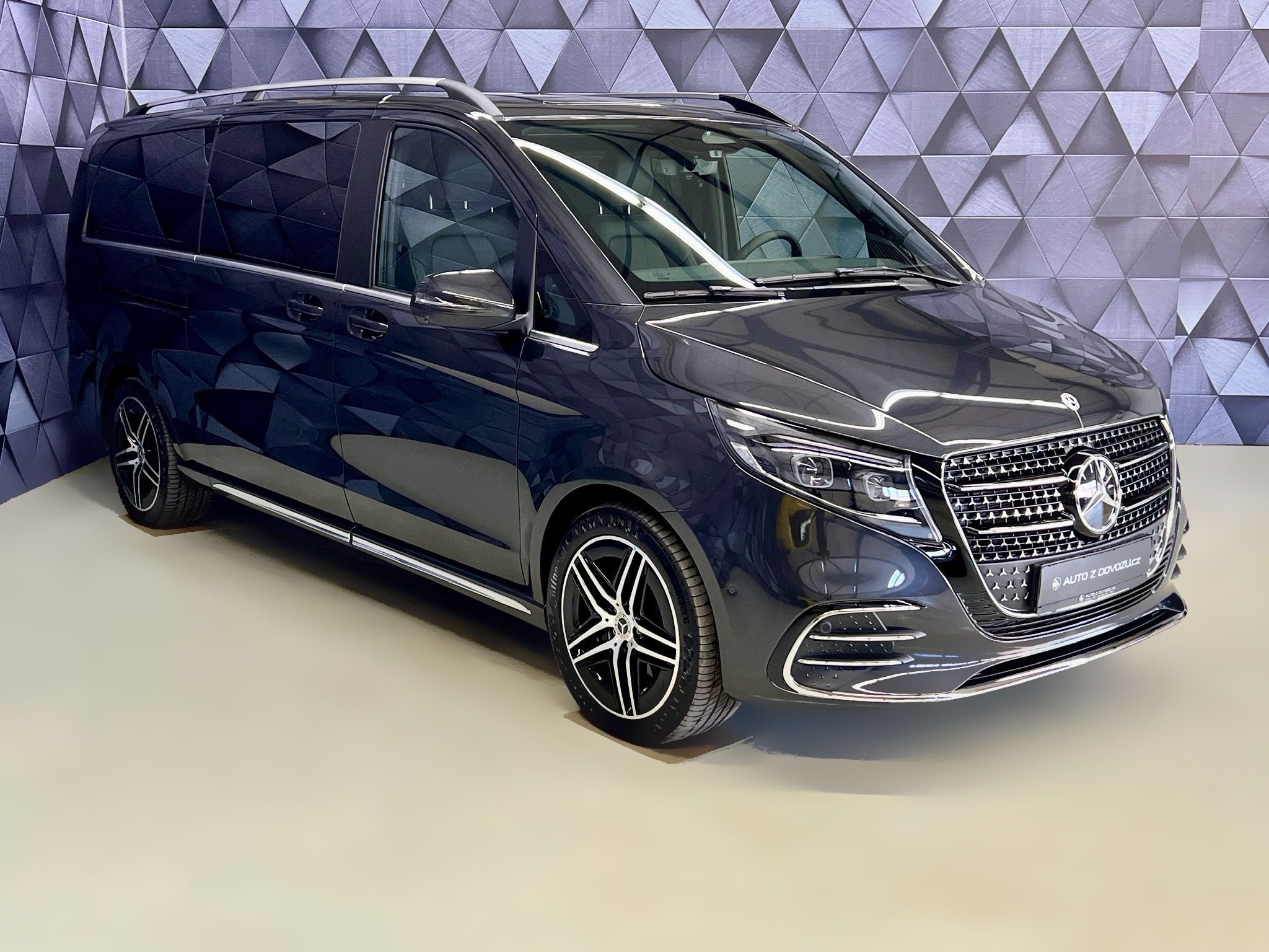 Mercedes-Benz Třídy V, d 4MATIC, AMG EXCLUSIVE XL,AIR - fotka 3