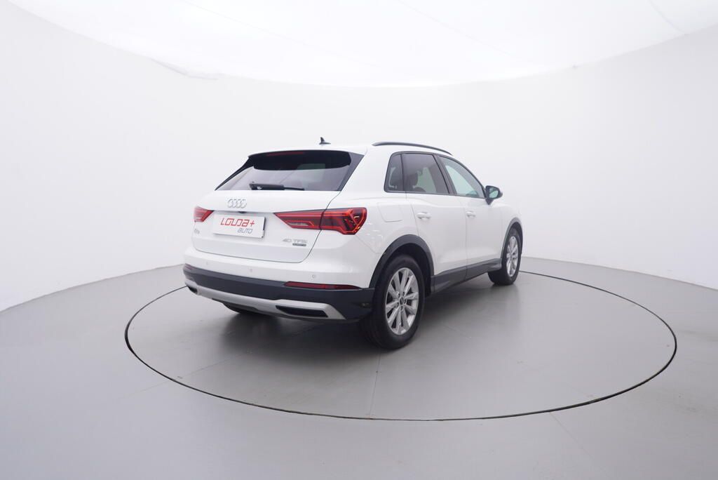 Audi Q3, Advanced 2.0 TSI 140 kW - fotka 5
