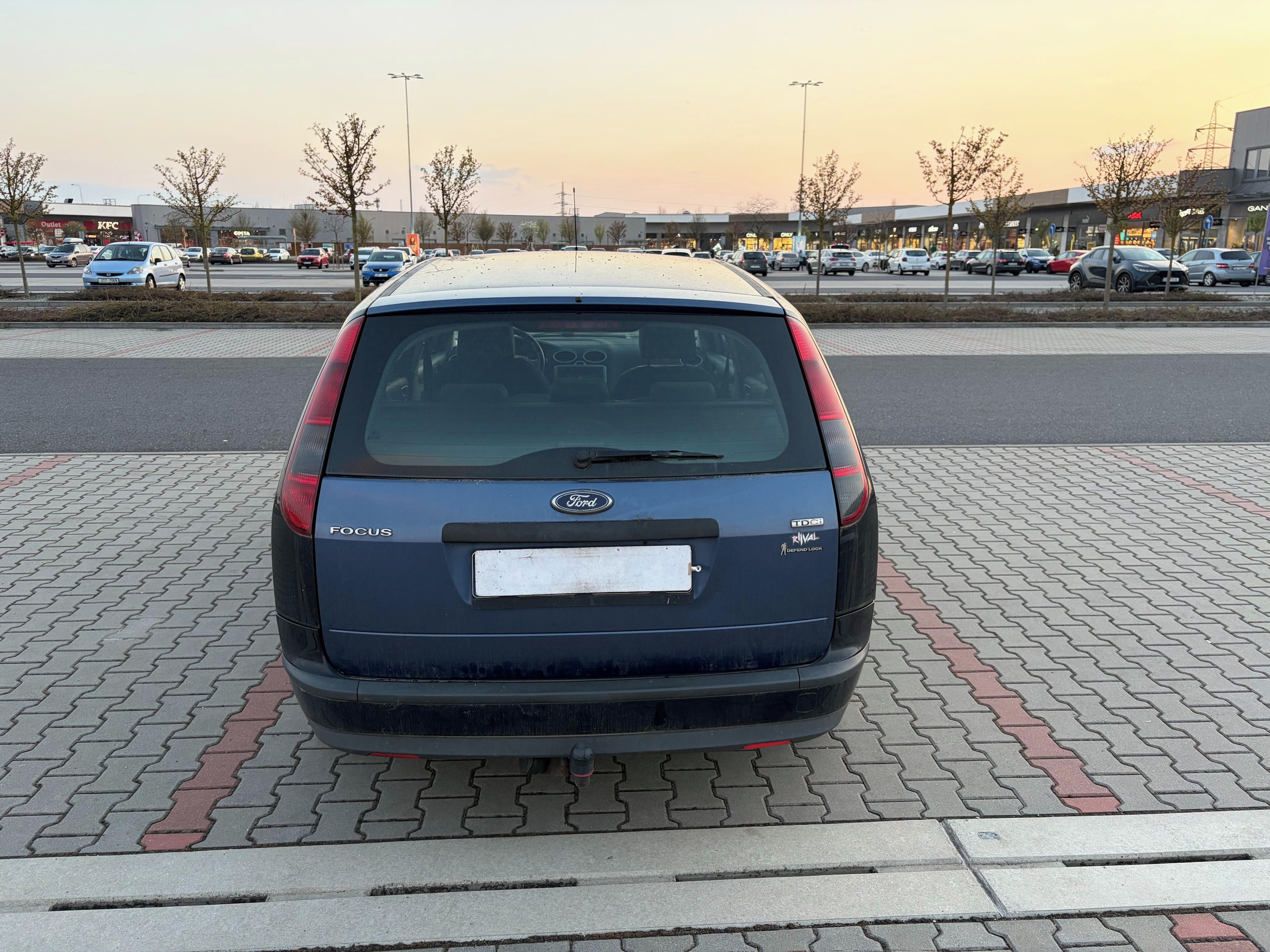 Ford Focus, 1.8 TDCi 85kw ČR TZ - fotka 4