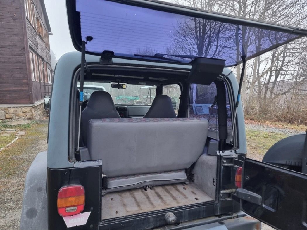 Jeep Wrangler, TJ 2.5 SPORT - fotka 5