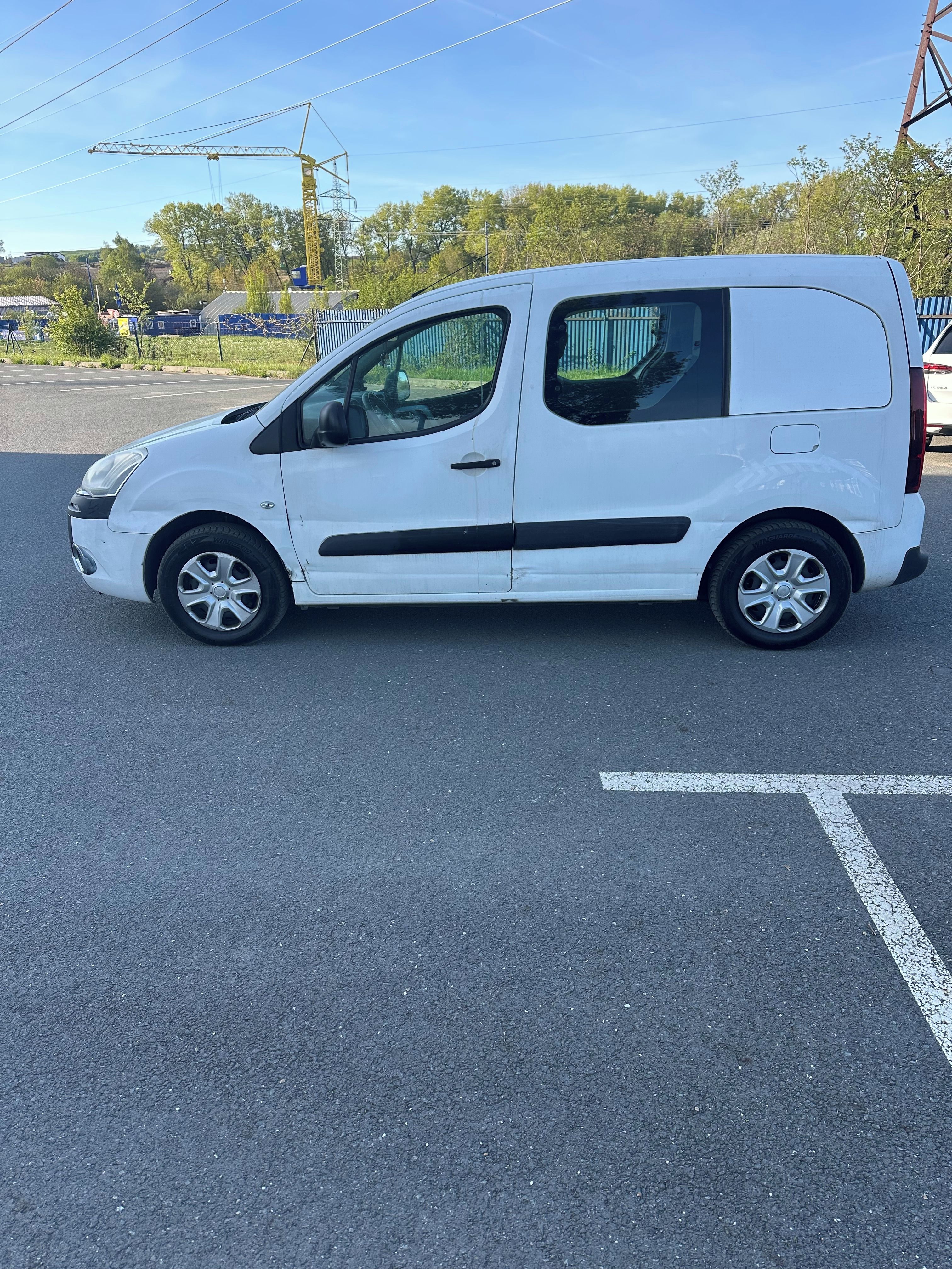 Citroën Berlingo, 1,6 diesel 55 kW - fotka 5