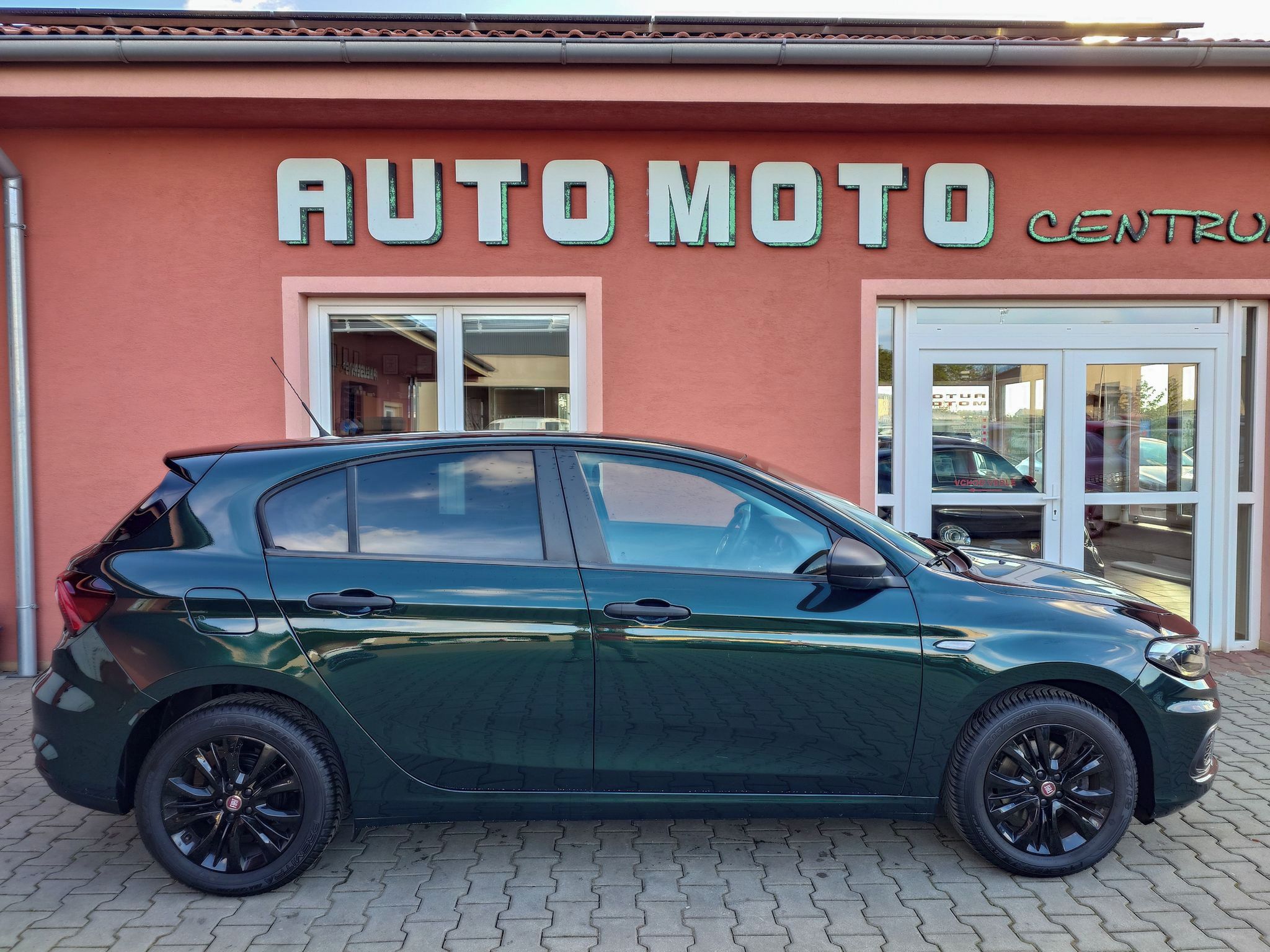 Fiat Tipo, 1.4 Street 70 kW - fotka 5