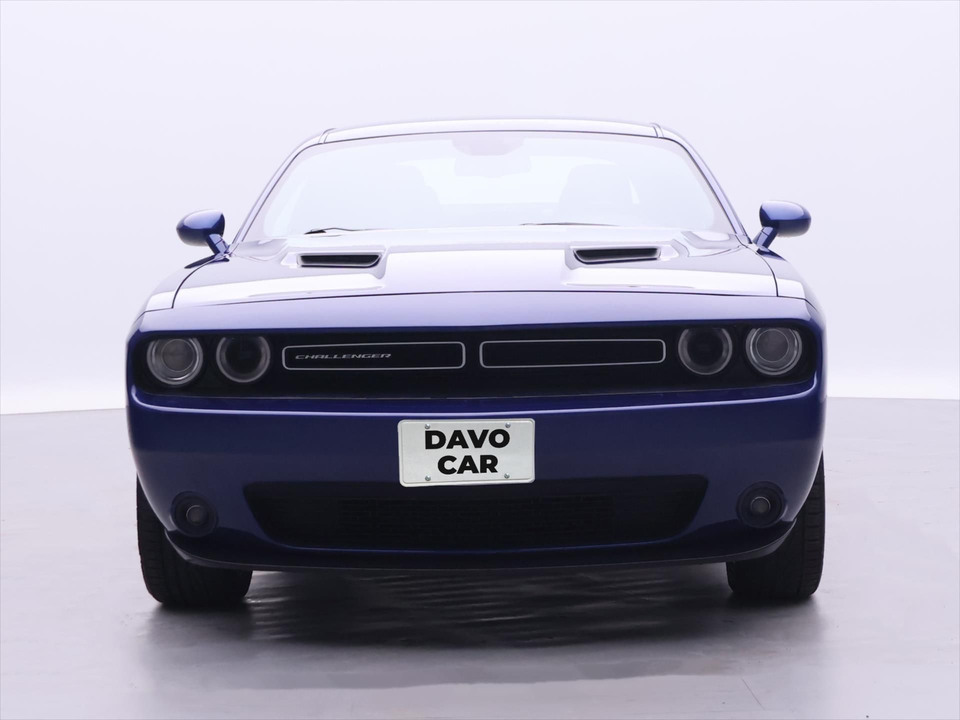Dodge Challenger, 3,6 V6 227kW SXT Aut - fotka 2