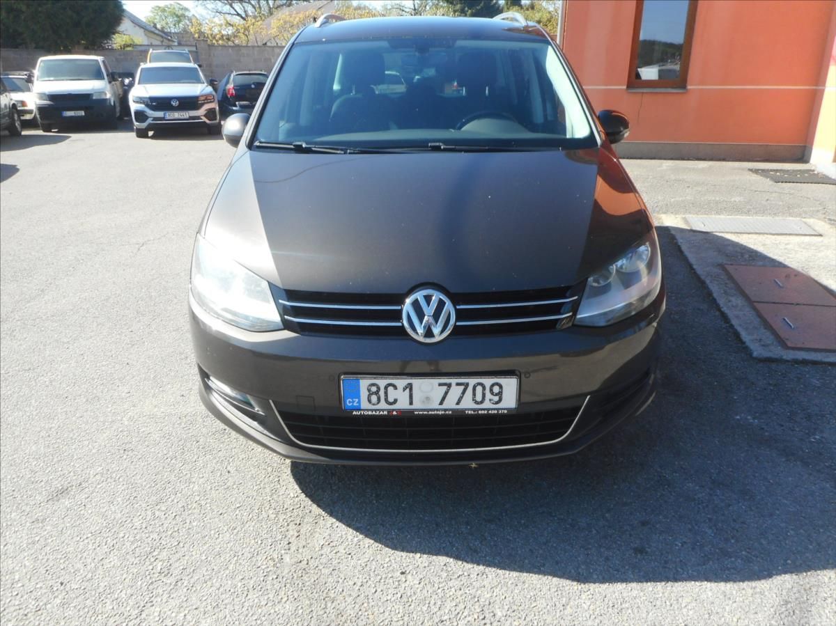 Volkswagen Sharan, 2,0 TDi SOUND - fotka 2
