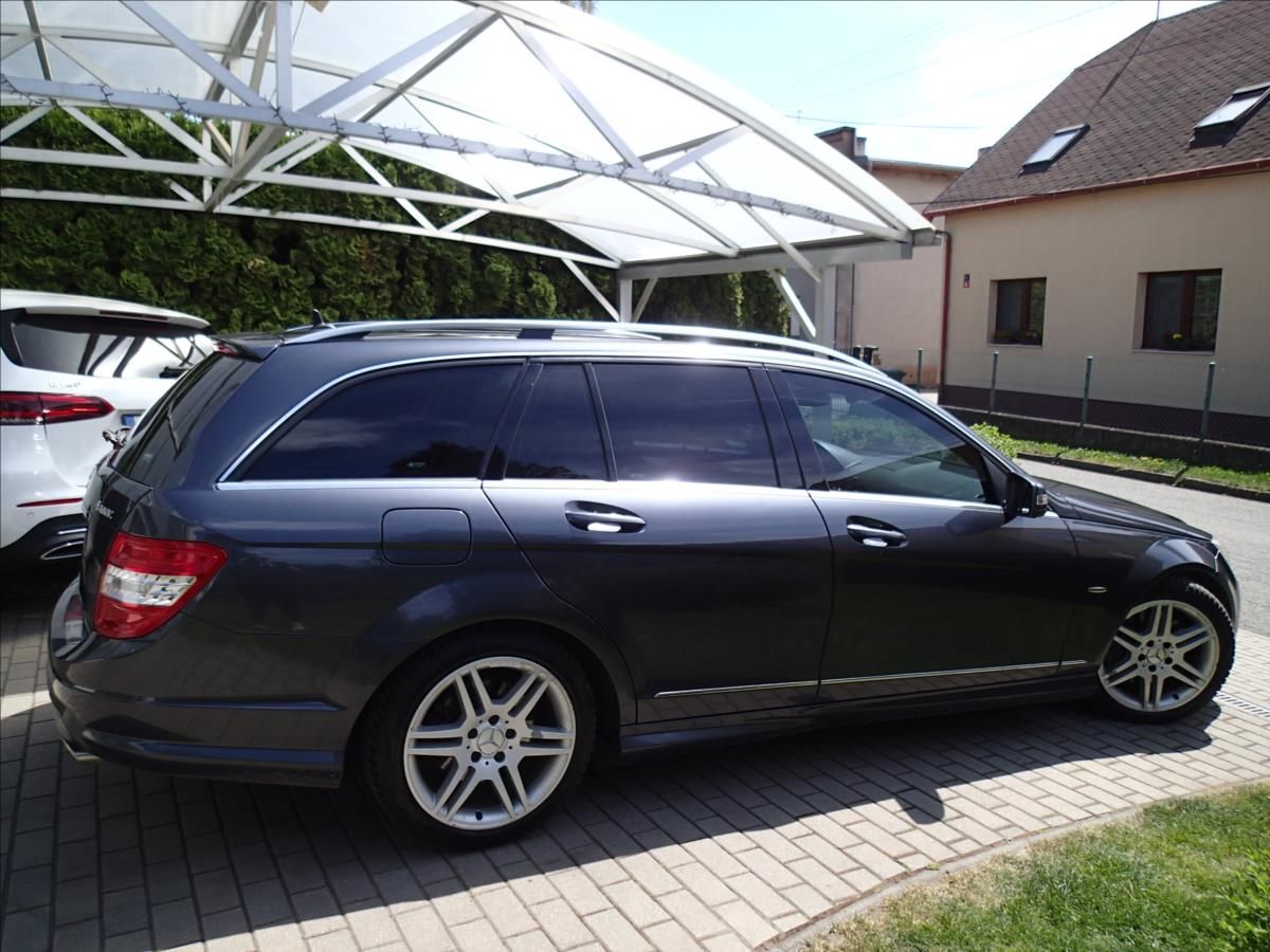Mercedes-Benz Třídy C, 3,0 165 kW, CDI, 4x4,Automat - fotka 3