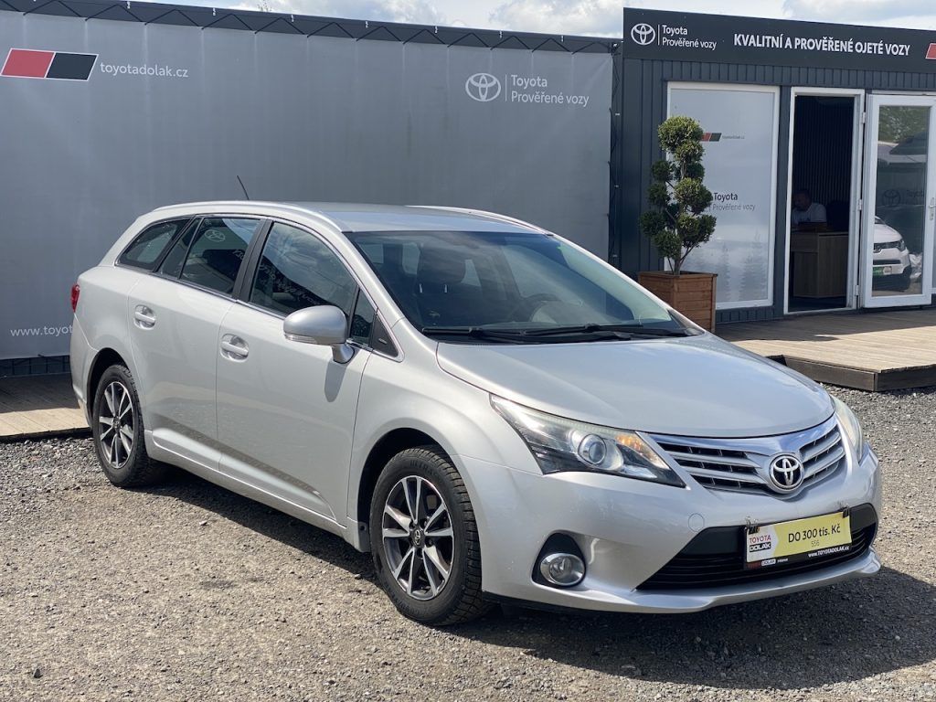 Toyota Avensis, 2.0D-4D, ČR-1m, Luna, DPH