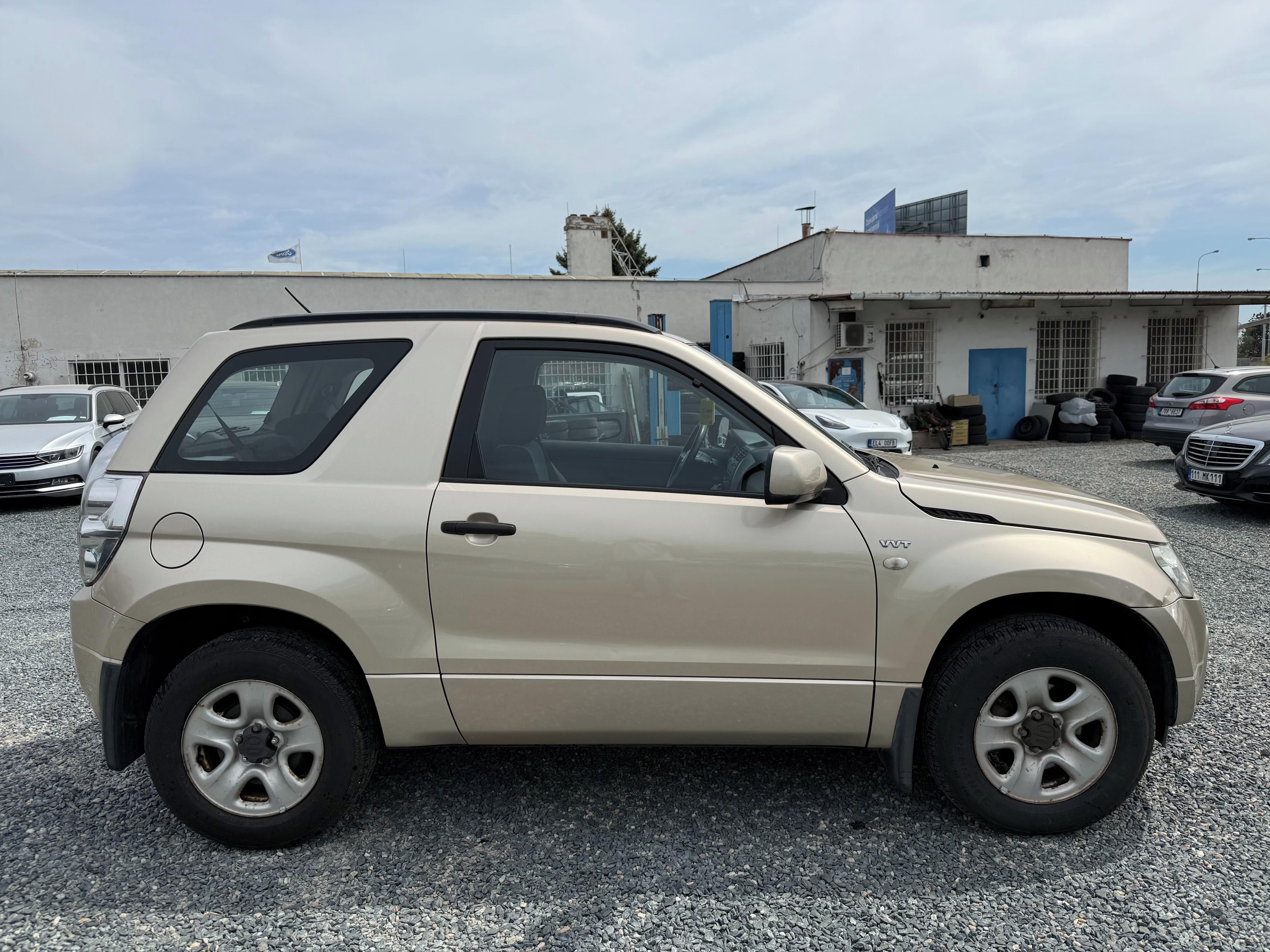 Suzuki Grand Vitara, 1.6 i 78Kw 4x4 76Tis.km - fotka 6
