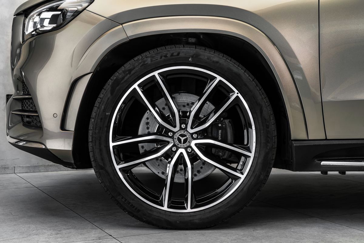 Mercedes-Benz GLS, AMG 4Matic - fotka 2