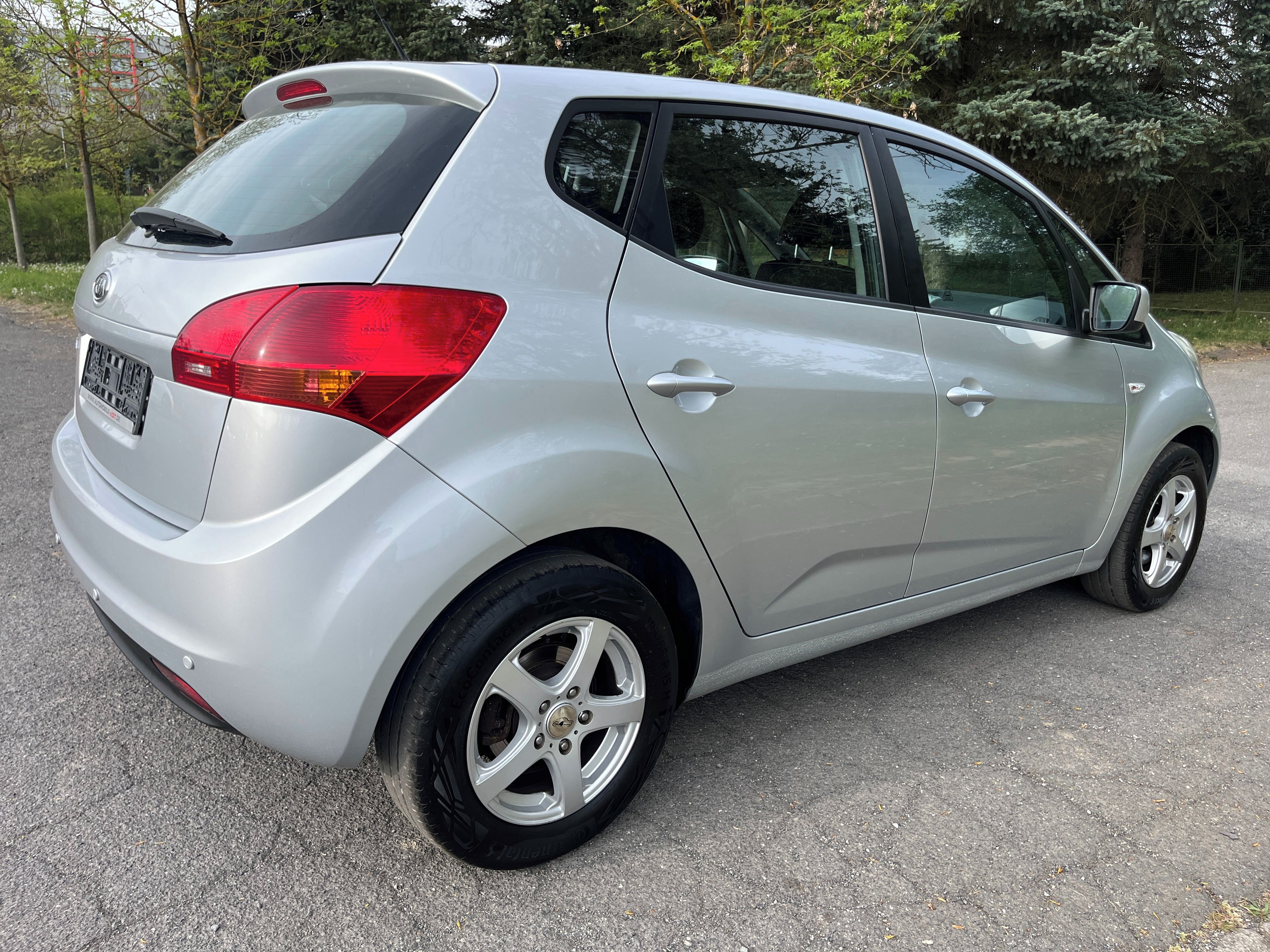 Kia Venga, 1.6i 92kw 117.000km alu klima - fotka 4