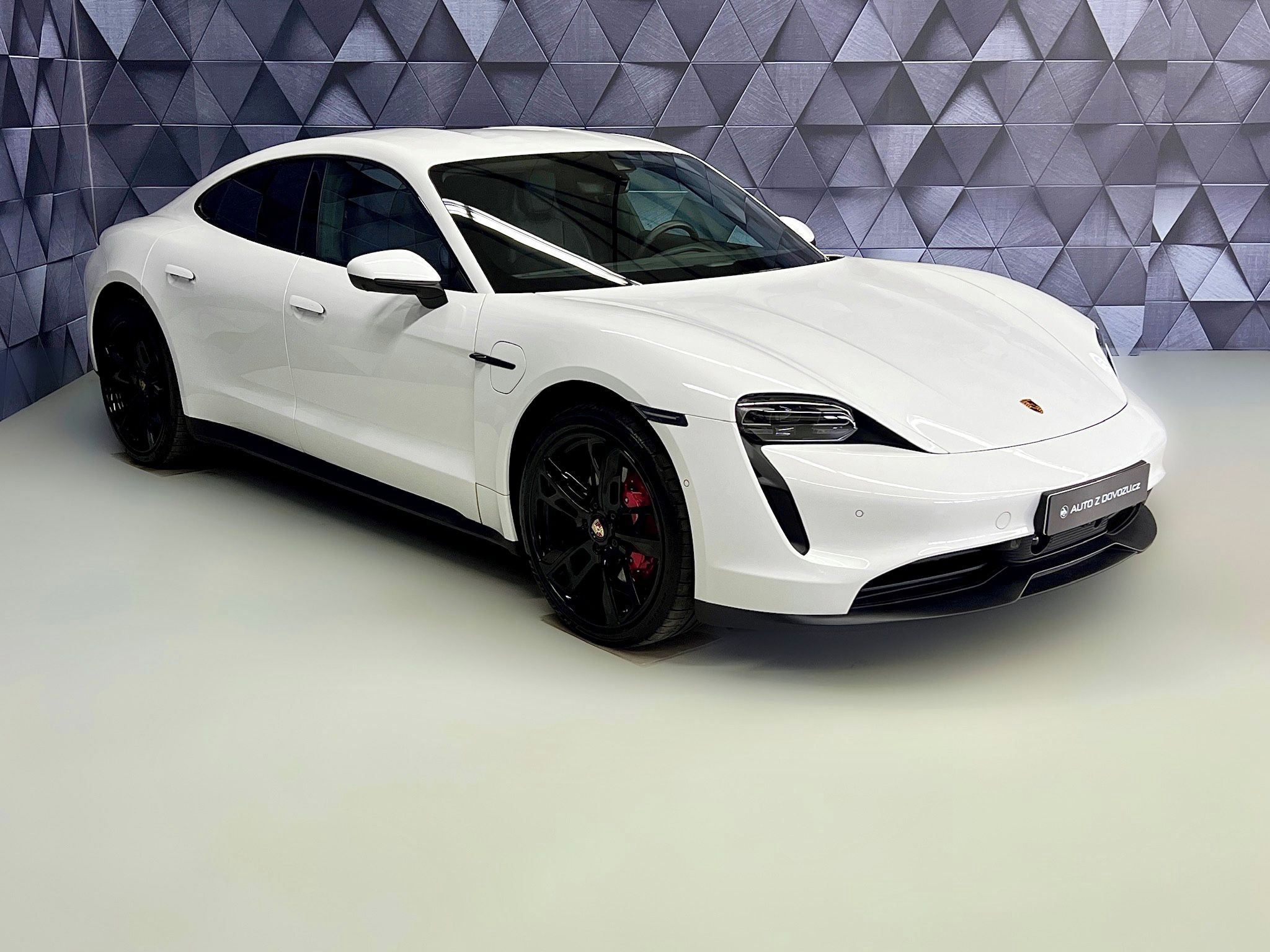 Porsche Taycan, 4S PERFORMANCE, VZDUCH, BOSE - fotka 3