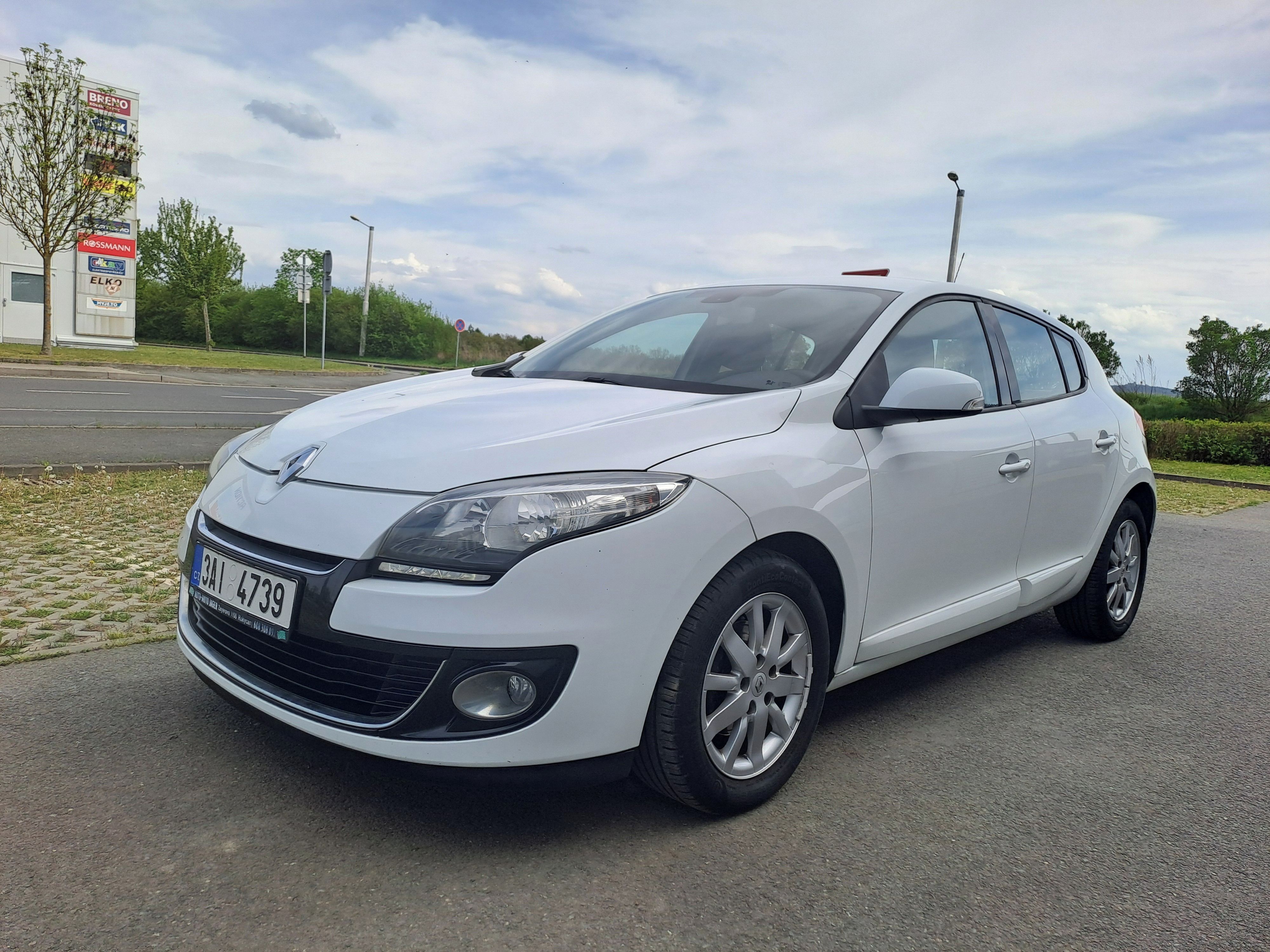 Renault Mégane, 1.5DCI 2.MAJ PĚKNÉ,SPOLEHLIVÉ - fotka 3
