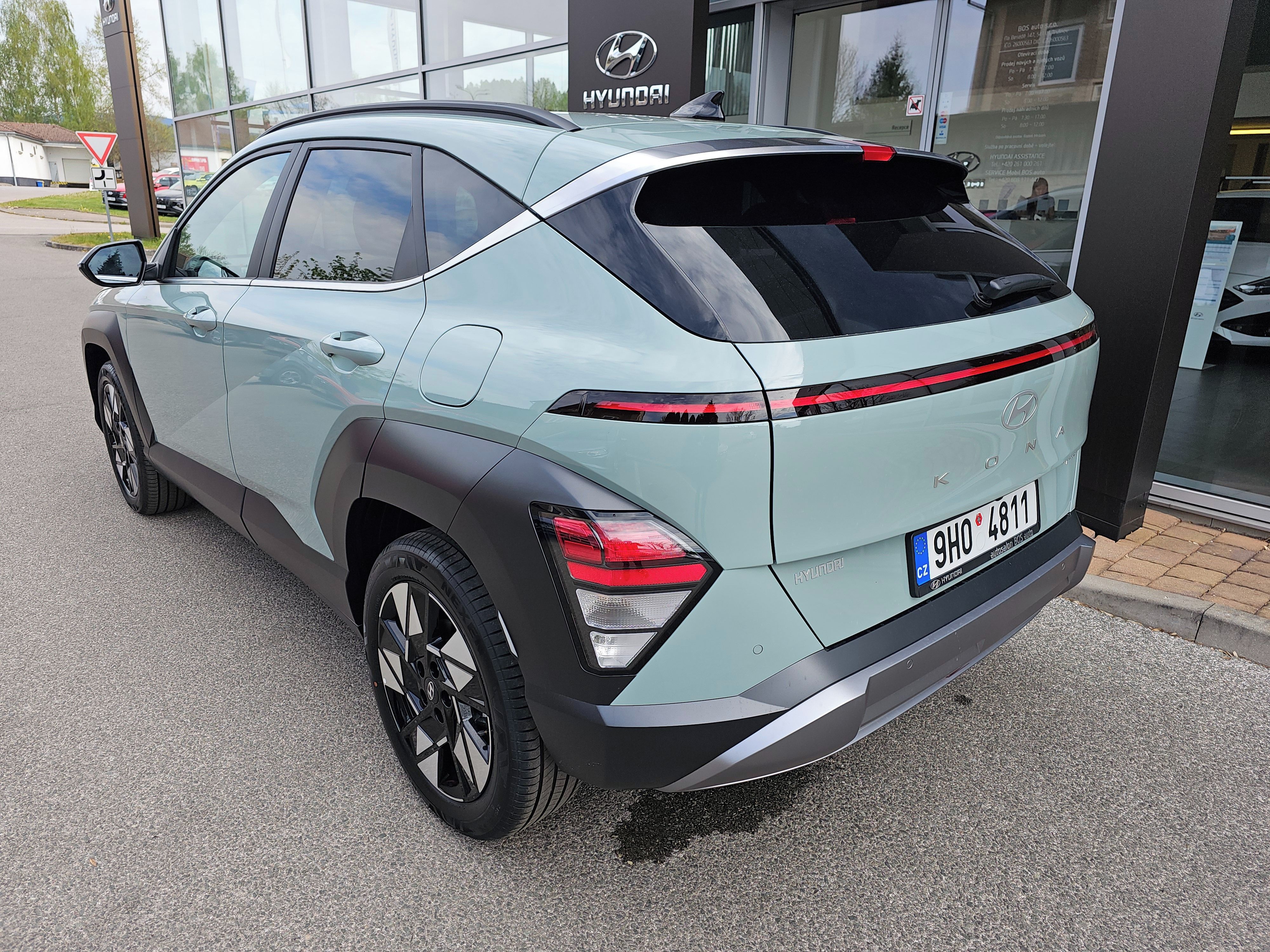 Hyundai Kona, 1,6 GDi Hybrid 6-DCT Smart Tec - fotka 3