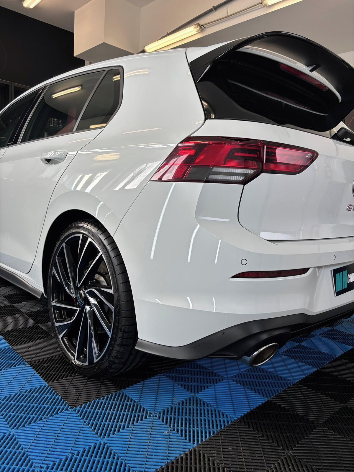 Volkswagen Golf, 1 maj.plný servis ZÁRUKA 1 ROK - fotka 3