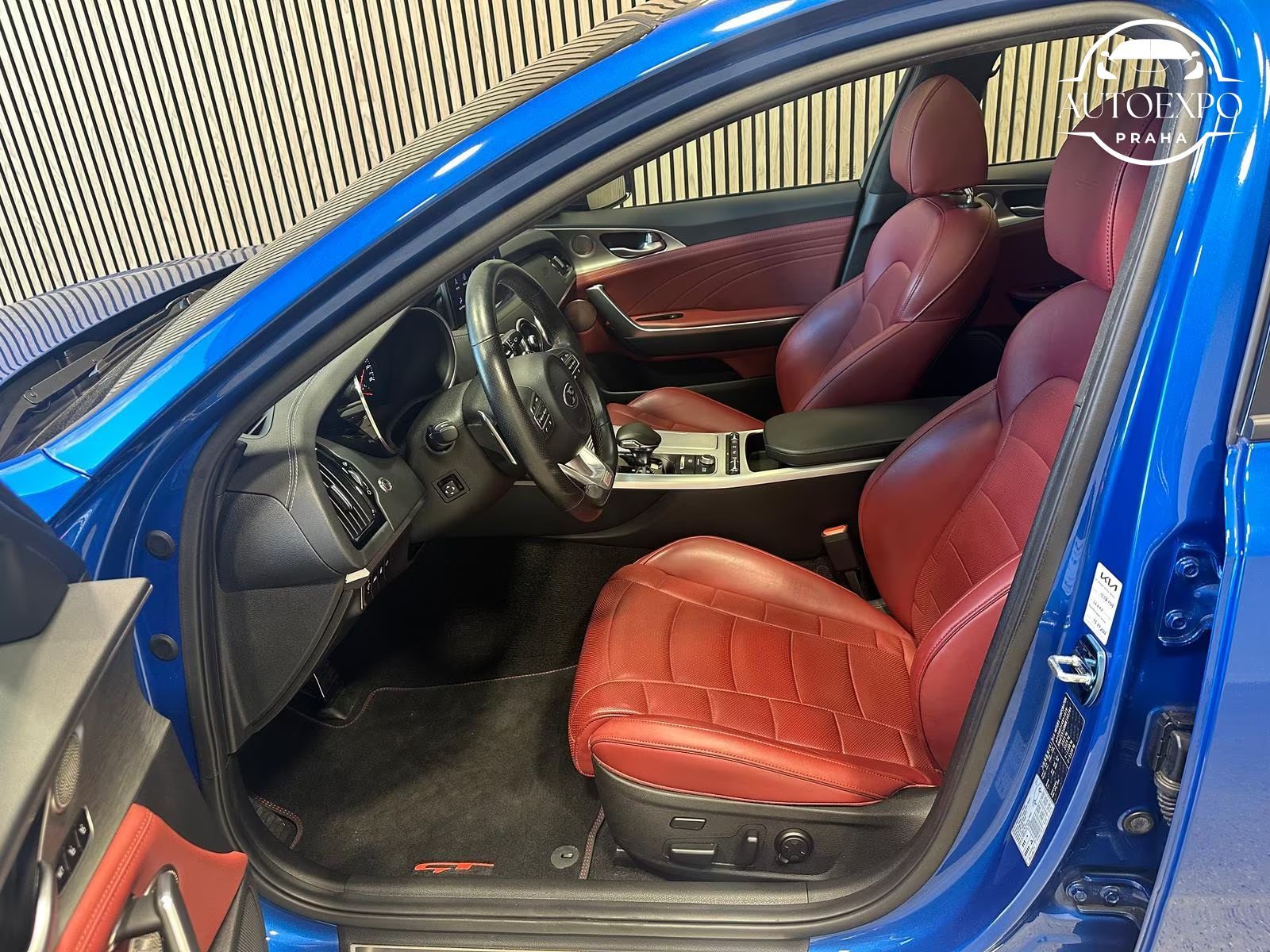 Kia Stinger, 3.3 V6 T-GDI 4WD GT - fotka 4