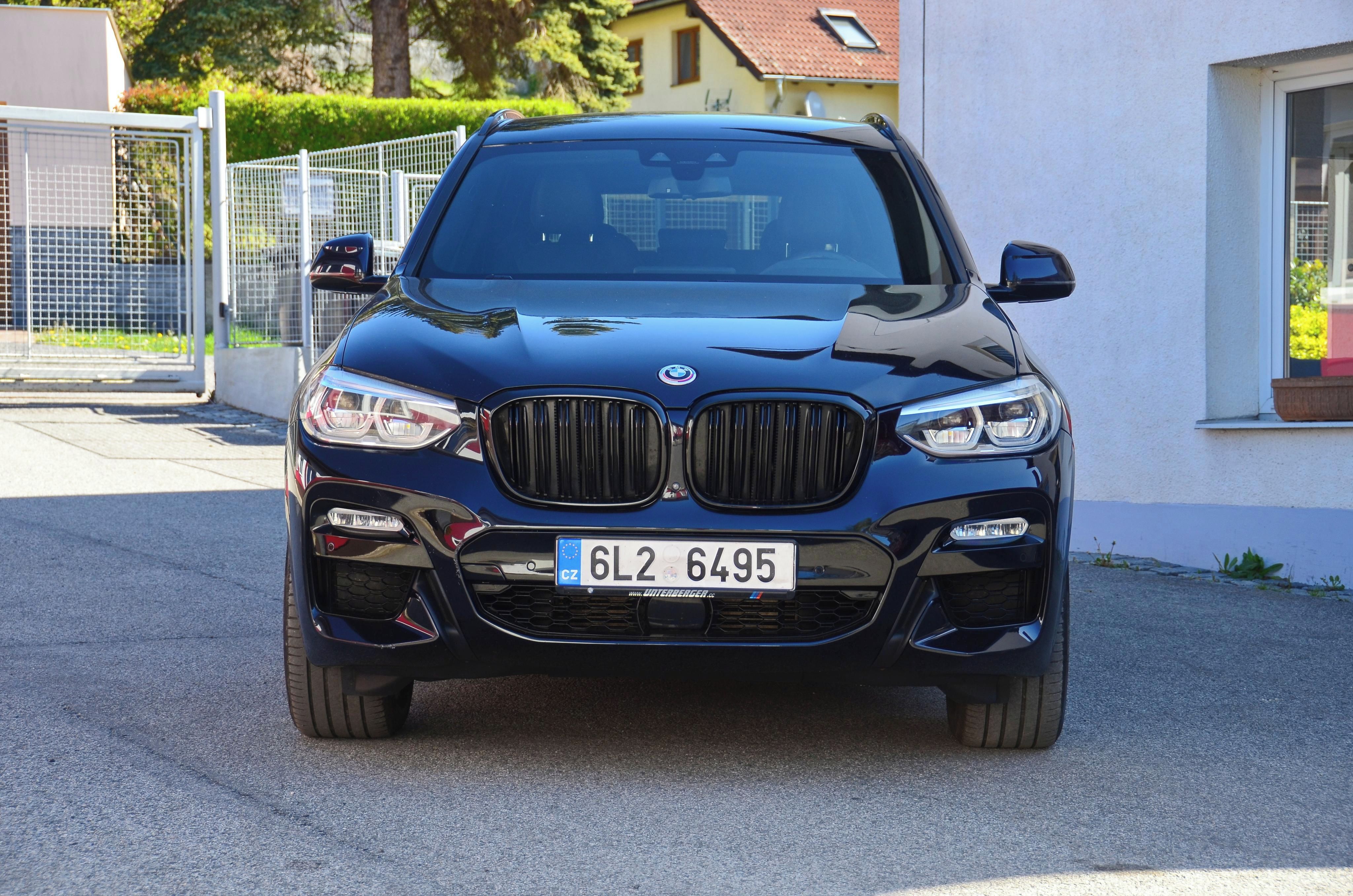 BMW X3, 30d xDrive - plná výbava - fotka 2