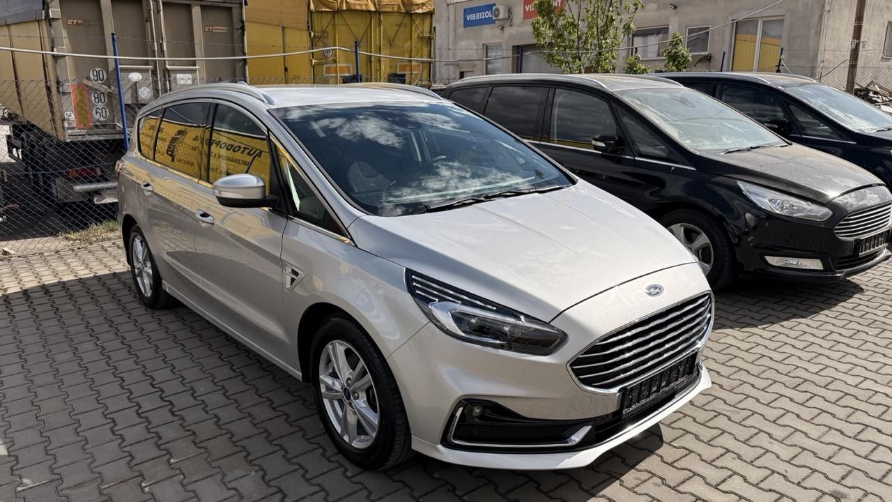 Ford S-MAX, 2.5 HYBRID,TITANIUM,ZÁRUKA - fotka 4