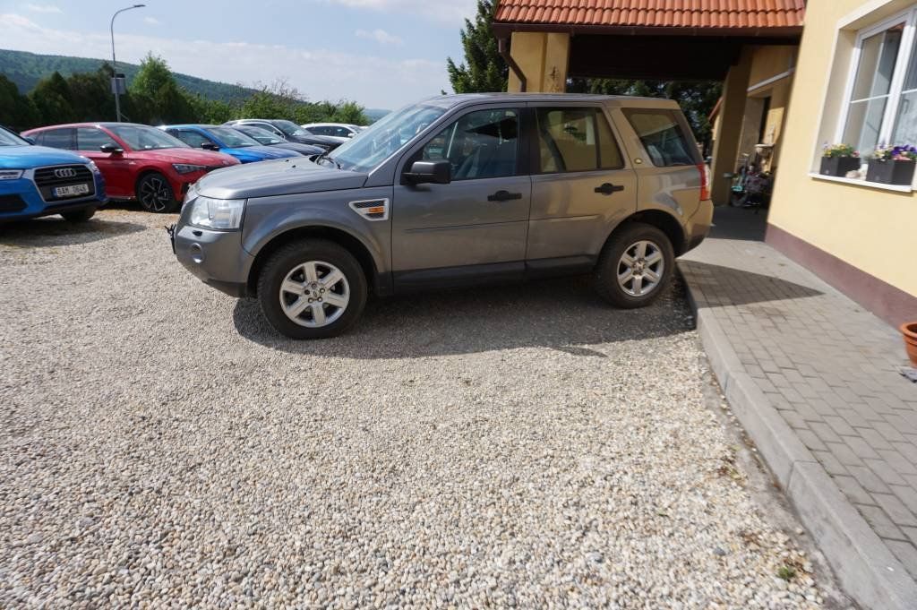 Land Rover Freelander, 2   2,2 4x4 - fotka 4