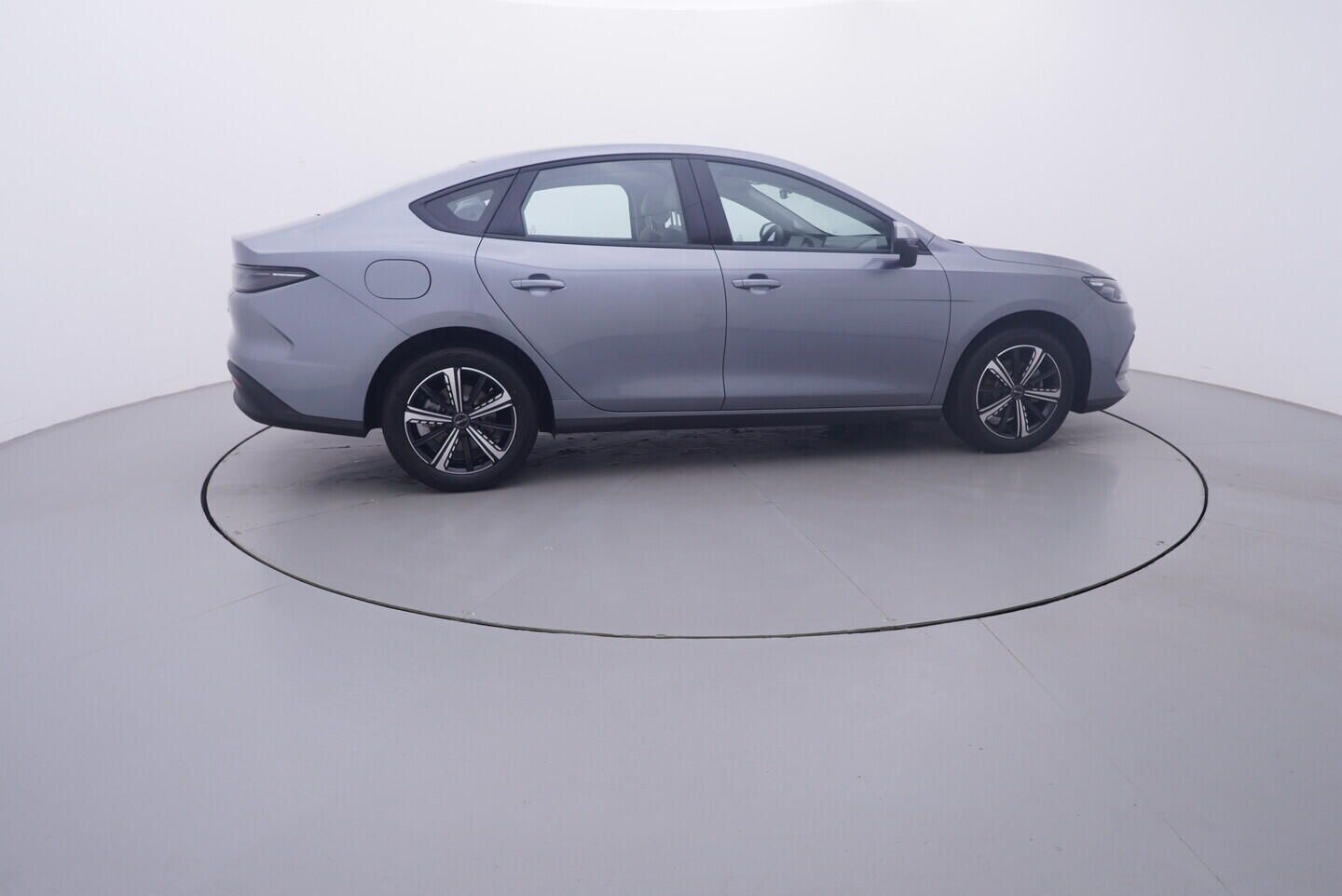 BYD Seal 5 DM-i, Comfort   kW - fotka 6
