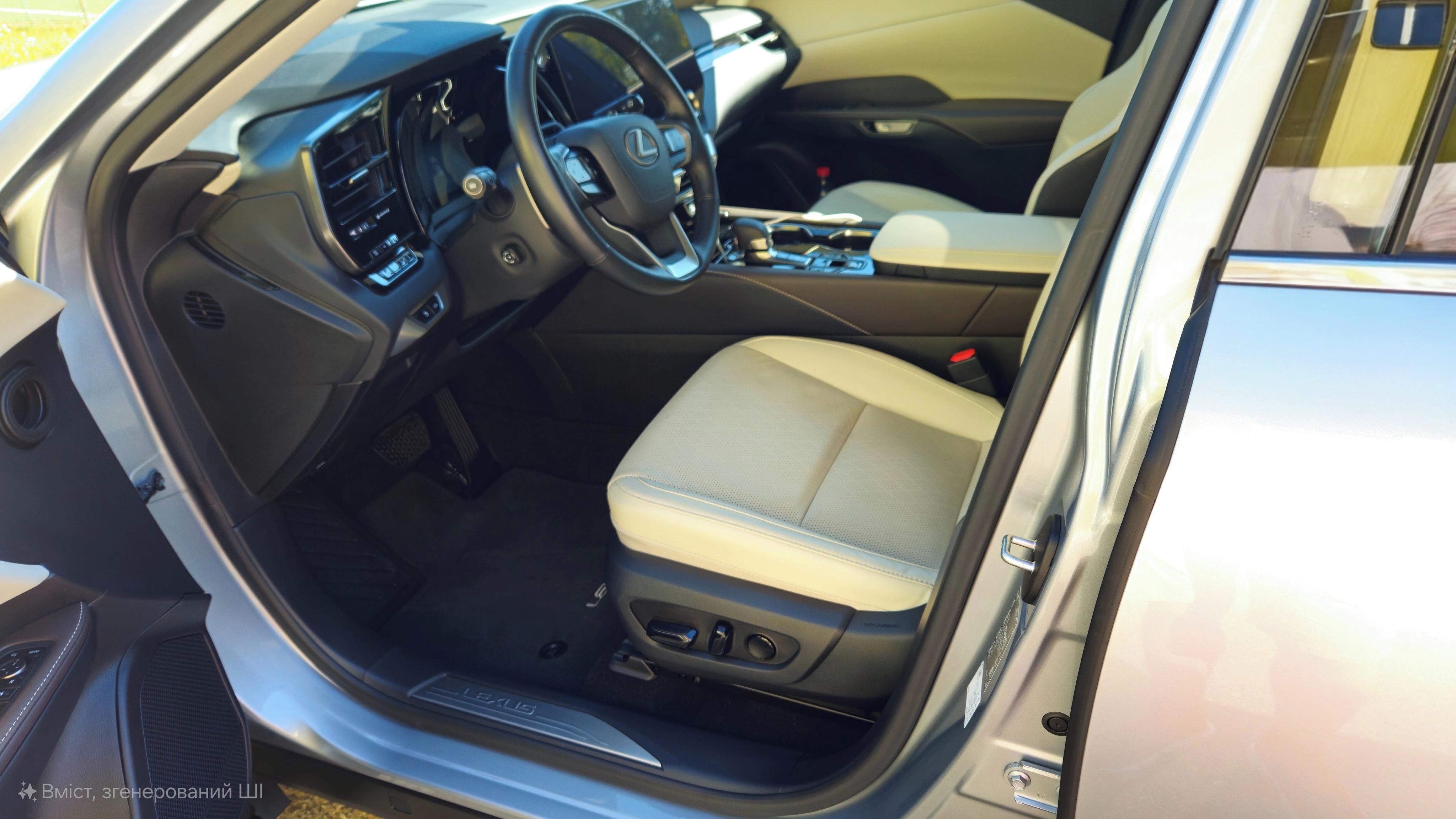 Lexus RX 450h+, Lexus RX 450h+ Executive Plus - fotka 4