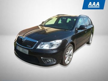 RS 2.0 TSI, Serv.kniha, Navi
