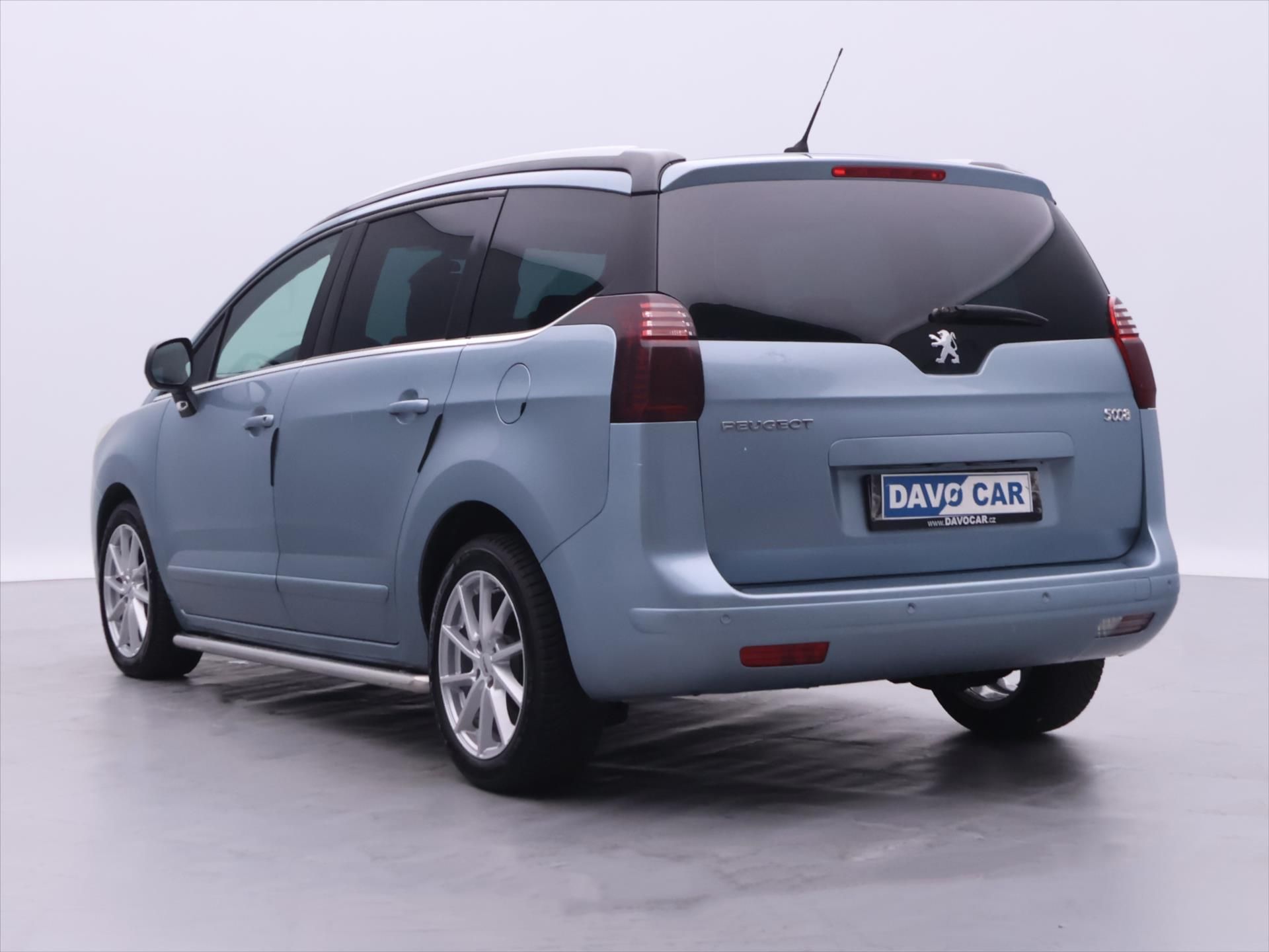 Peugeot 5008, 2,0 HDI 110kW CZ - fotka 5