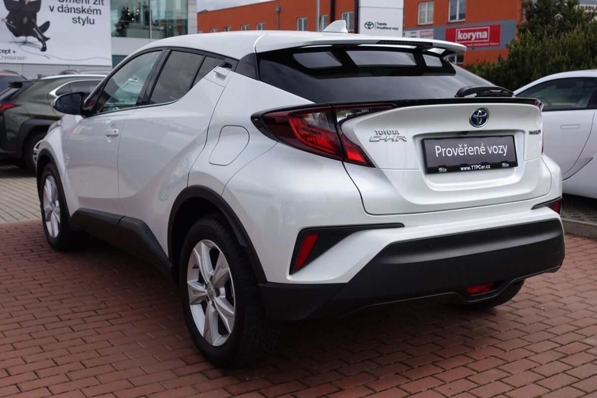 Toyota C-HR, 1,8 HEV Style - fotka 6