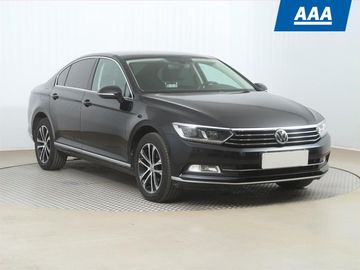 2.0 TDI, Kůže, Navi
