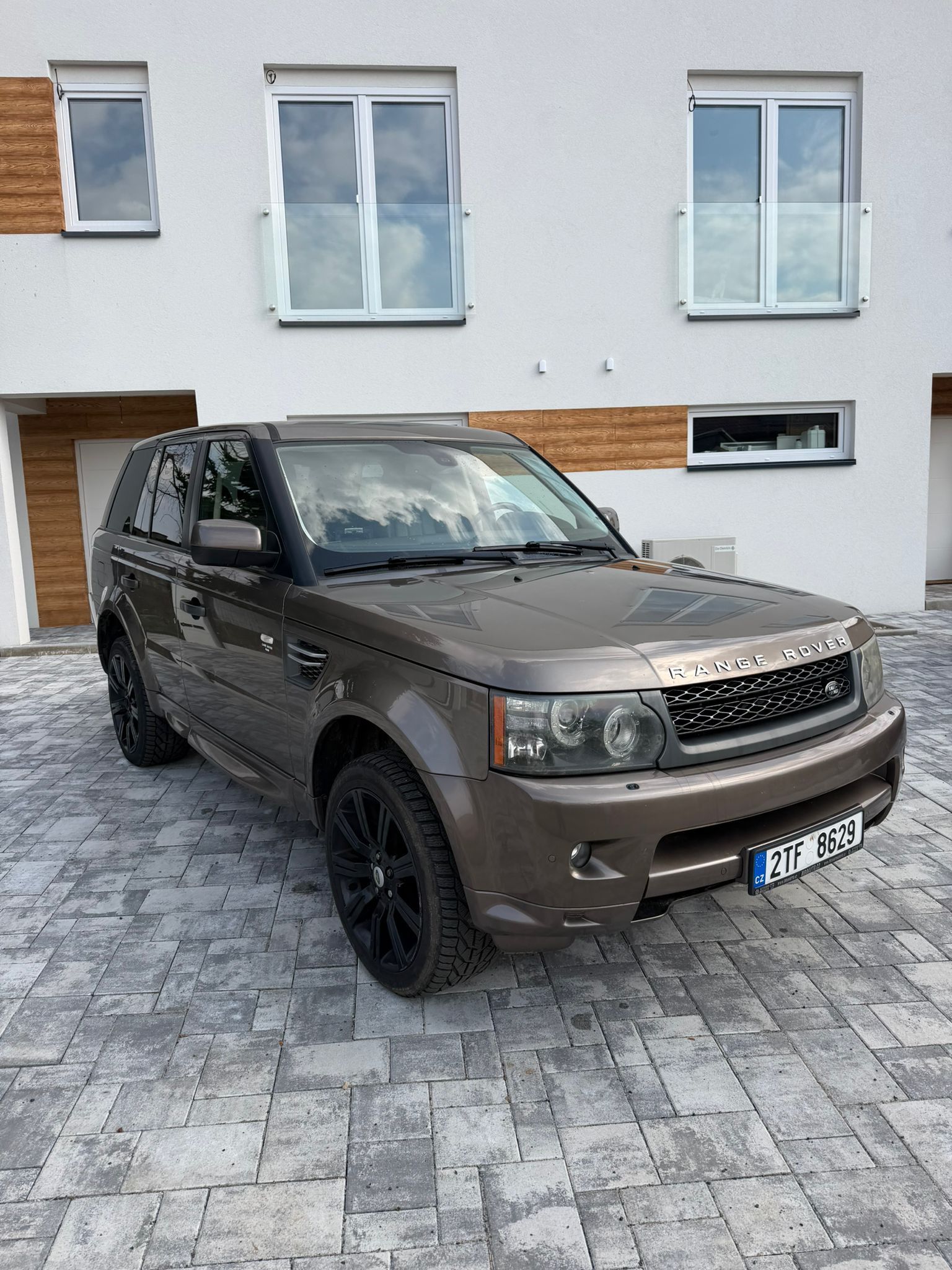 Land Rover Range Rover Sport - fotka 2