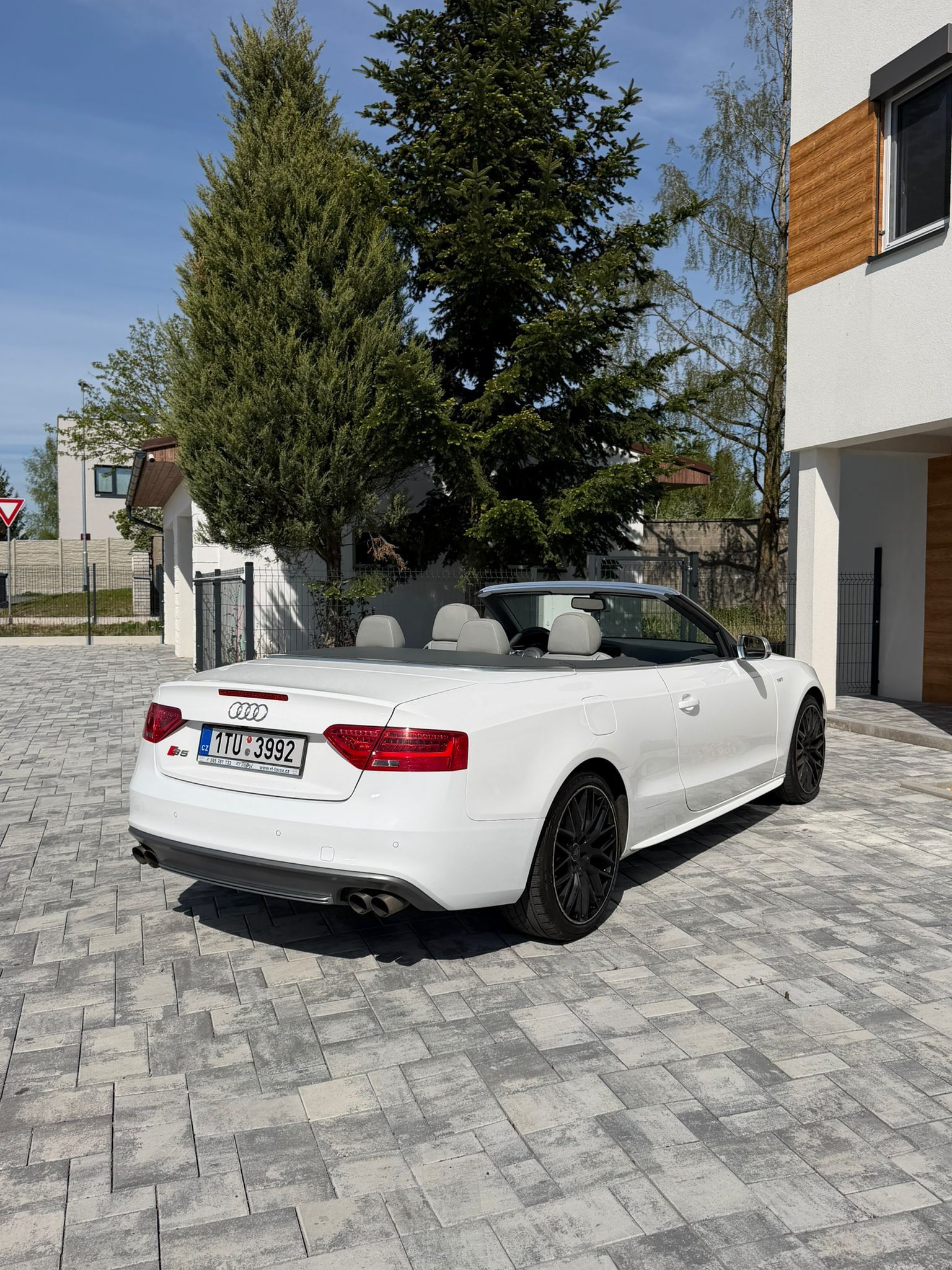 Audi A5, Cabriolet – 3.0 TDI 200 kW - fotka 3