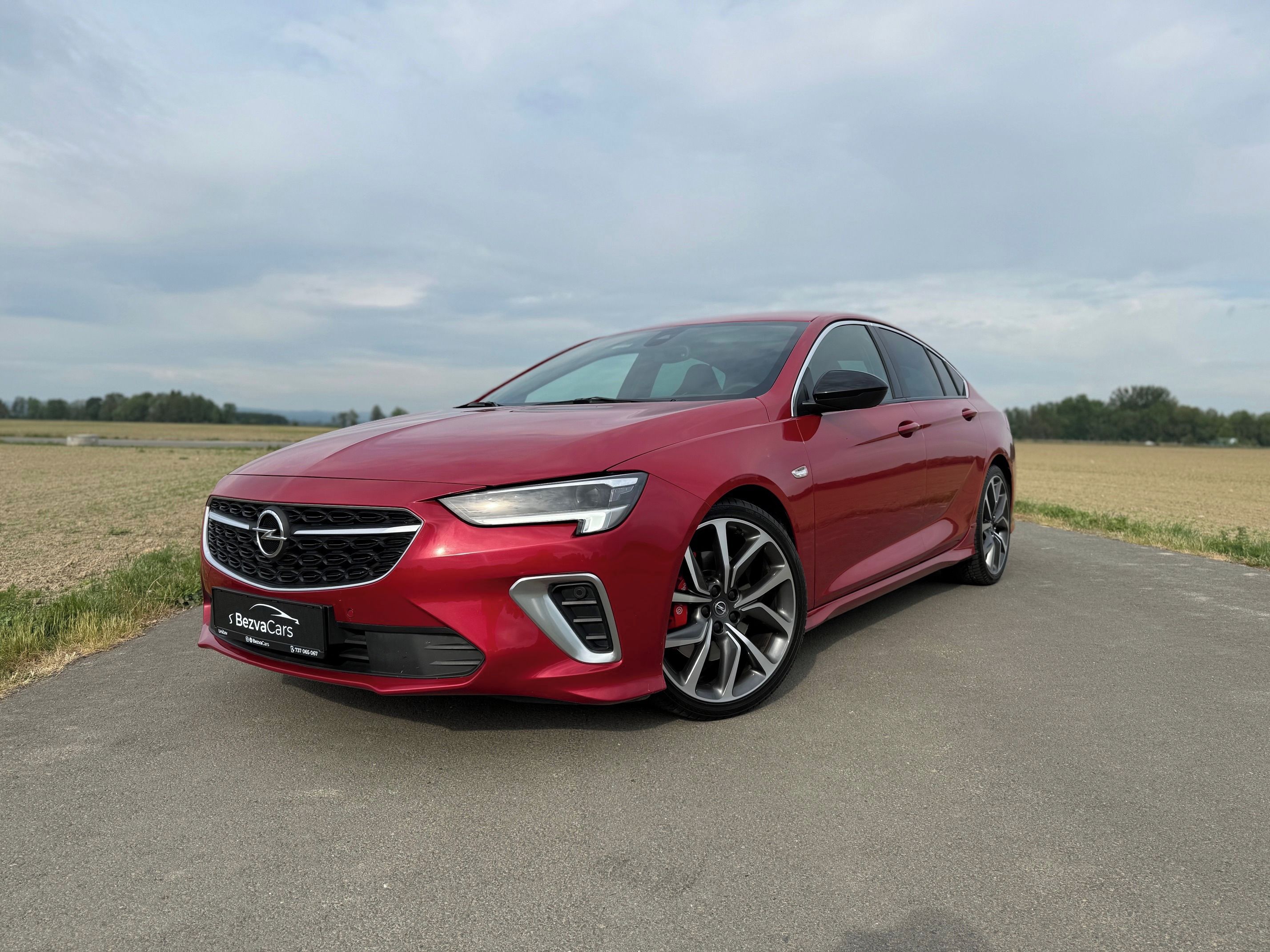 Opel Insignia, GSI 2.0t 169kW 4x4 ČR FACELIFT - fotka 2