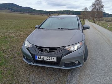 1.8 V-Tec Executive, nová STK