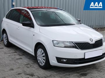 1.2 TSI, Klima, El. okna