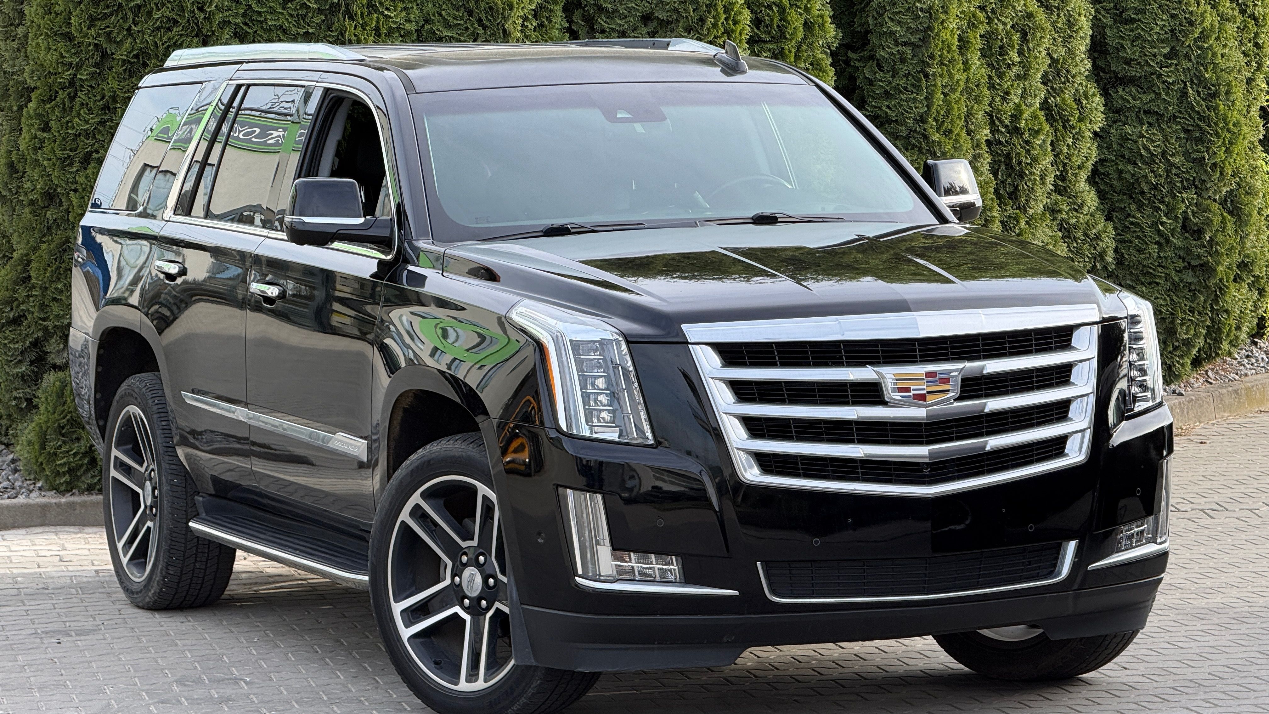 Cadillac Escalade, 6.2L Luxury - fotka 2