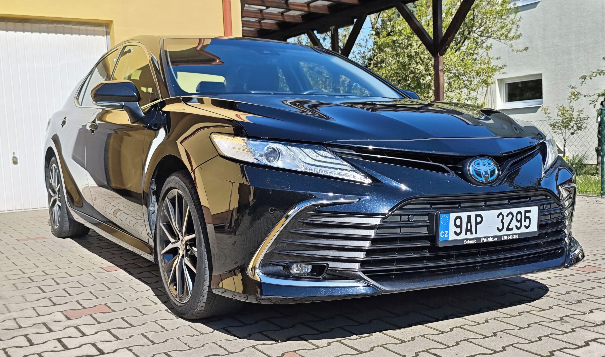 Toyota Camry - fotka 2