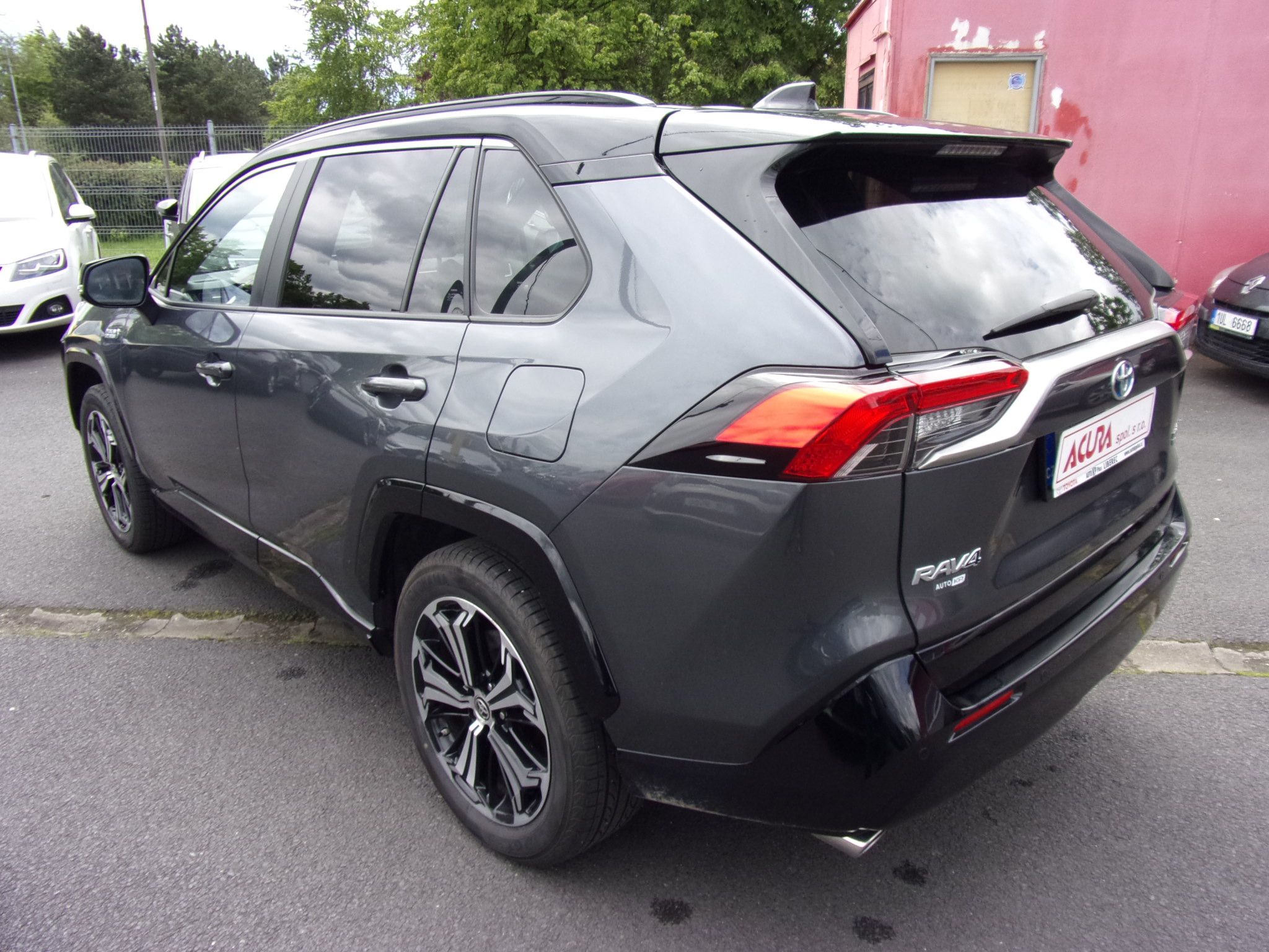 Toyota Rav4, 2,5 PHEV 4WD Executive ČR - fotka 5