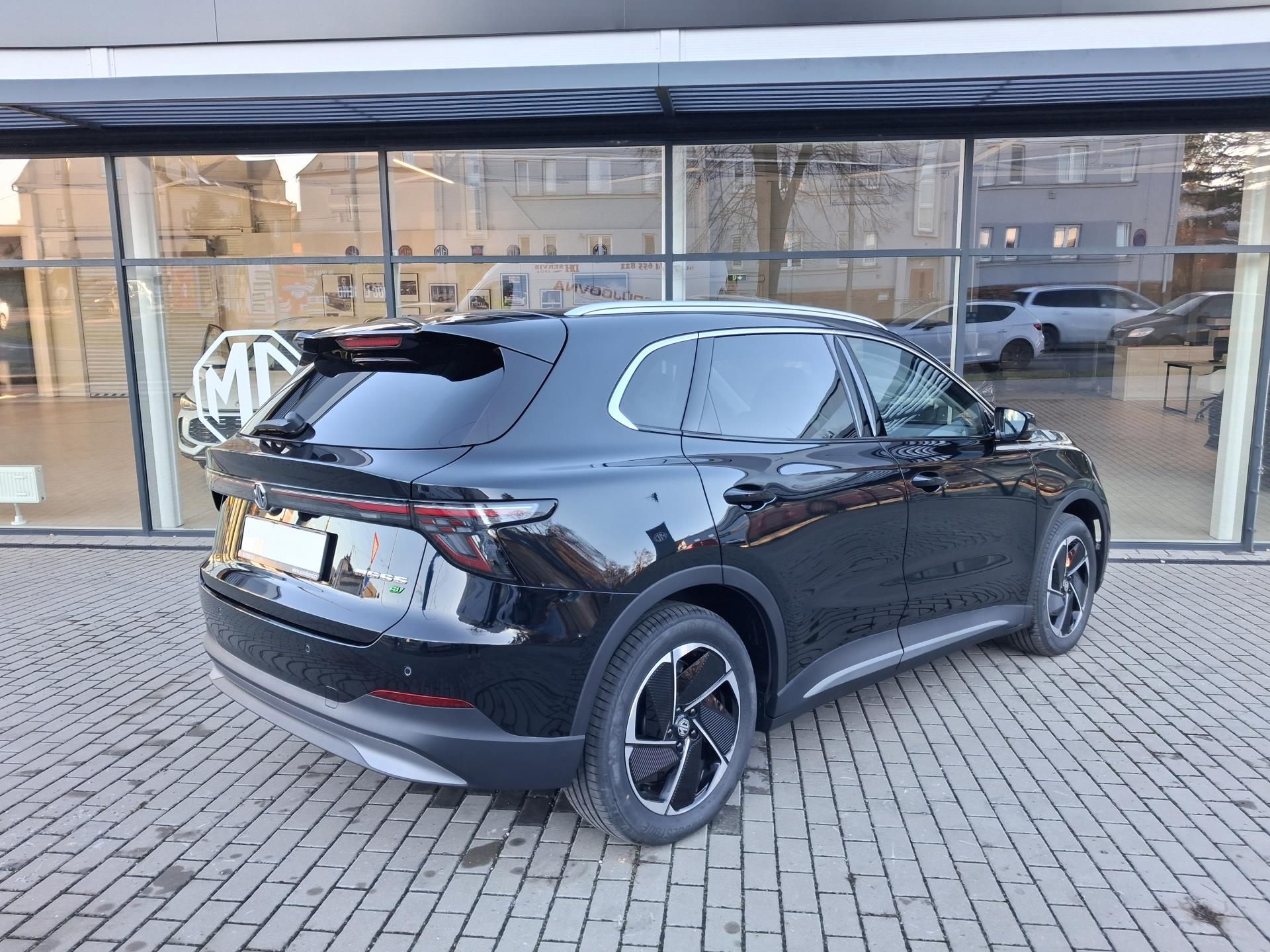 MG S5, EXCLUSIVE 64kWh 170kW - fotka 4