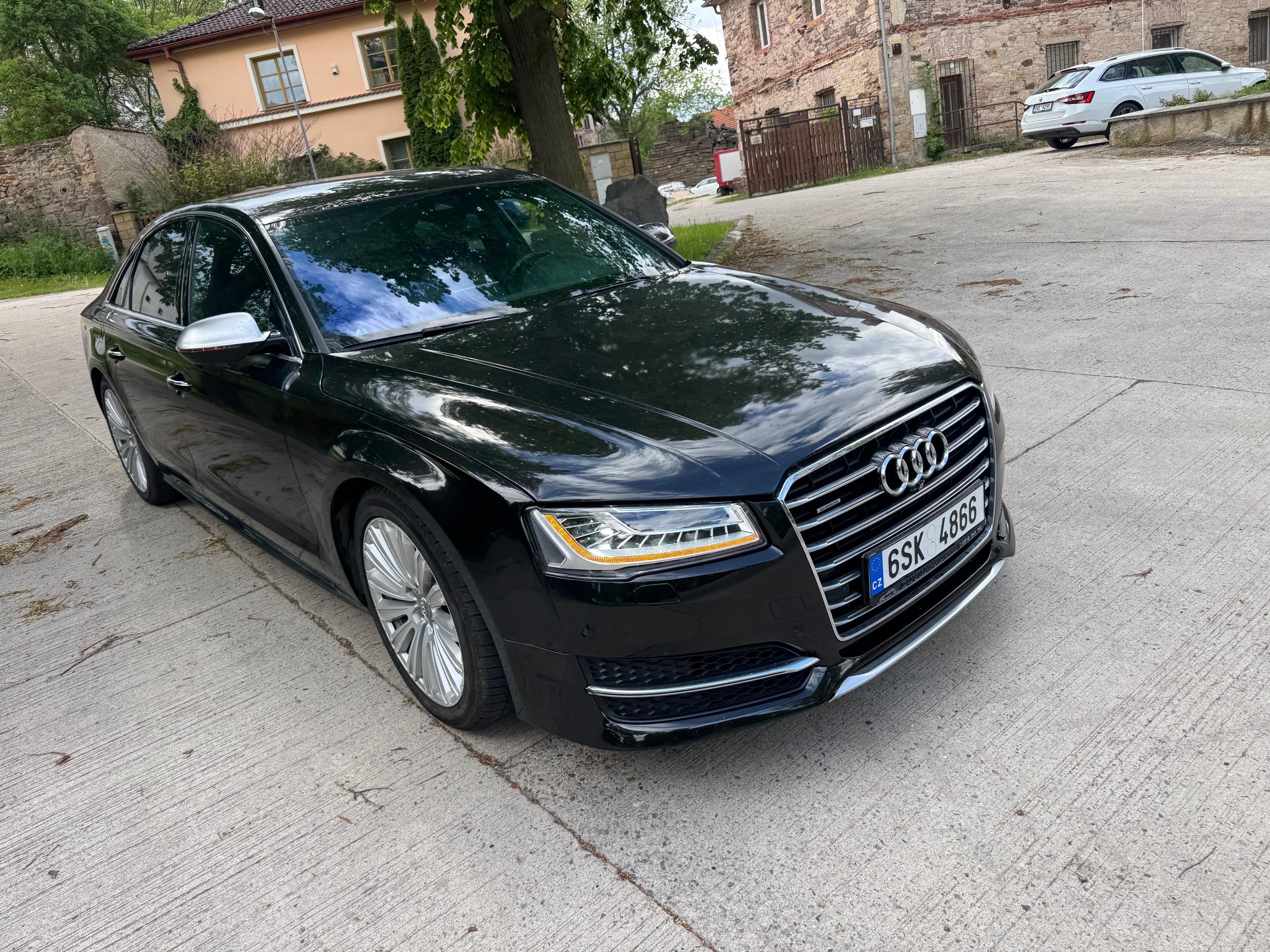 Audi A8, Audi A8 D4 2014 Facelift 4.2td - fotka 6
