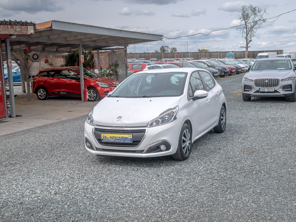 Peugeot 208, ČR 1.6HDI – PO SERVISU