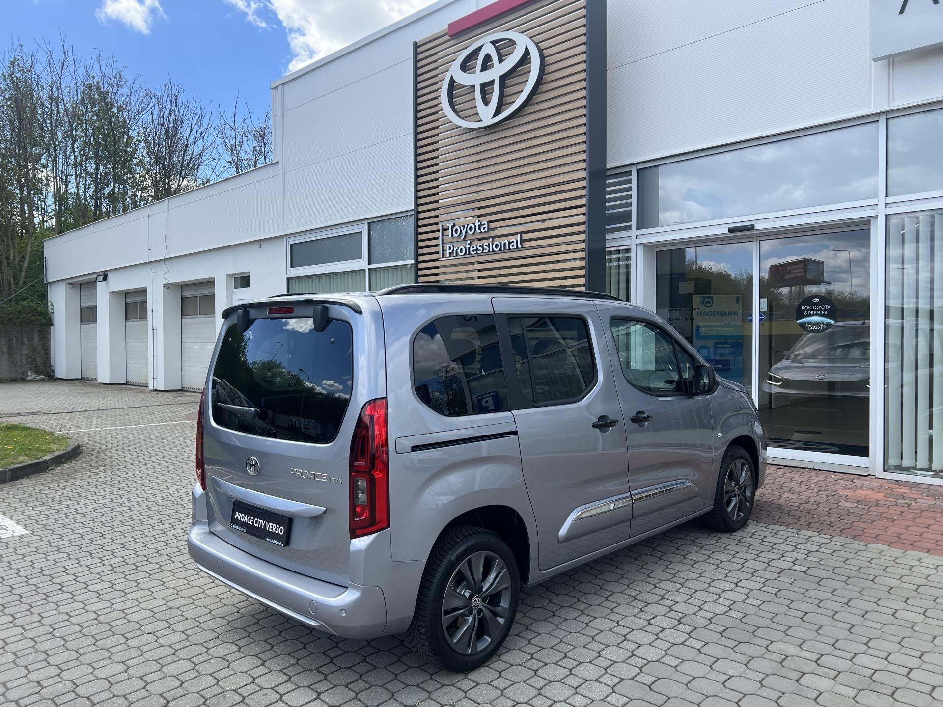 Toyota Proace City Verso, 1.5D 6MT Family Short - fotka 6