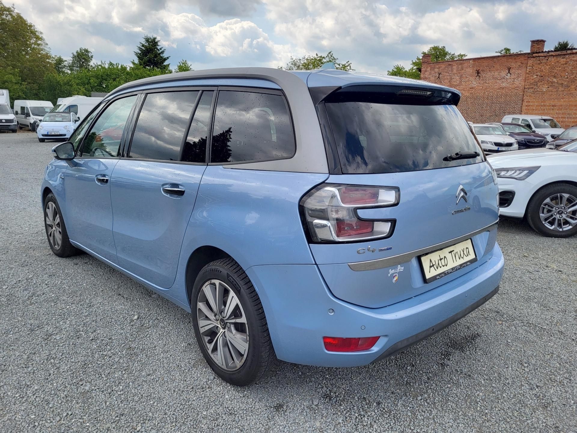 Citroën Grand C4 Picasso, 2.0 eHDi autom EXCLUSIVE 7míst - fotka 3
