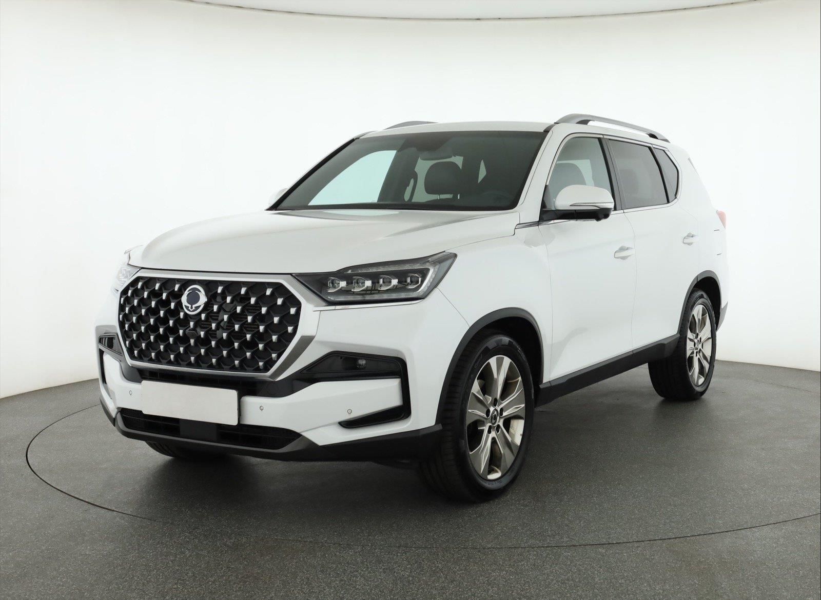 SsangYong Rexton, 2.2 Diesel, Záruka, 4X4 - fotka 2