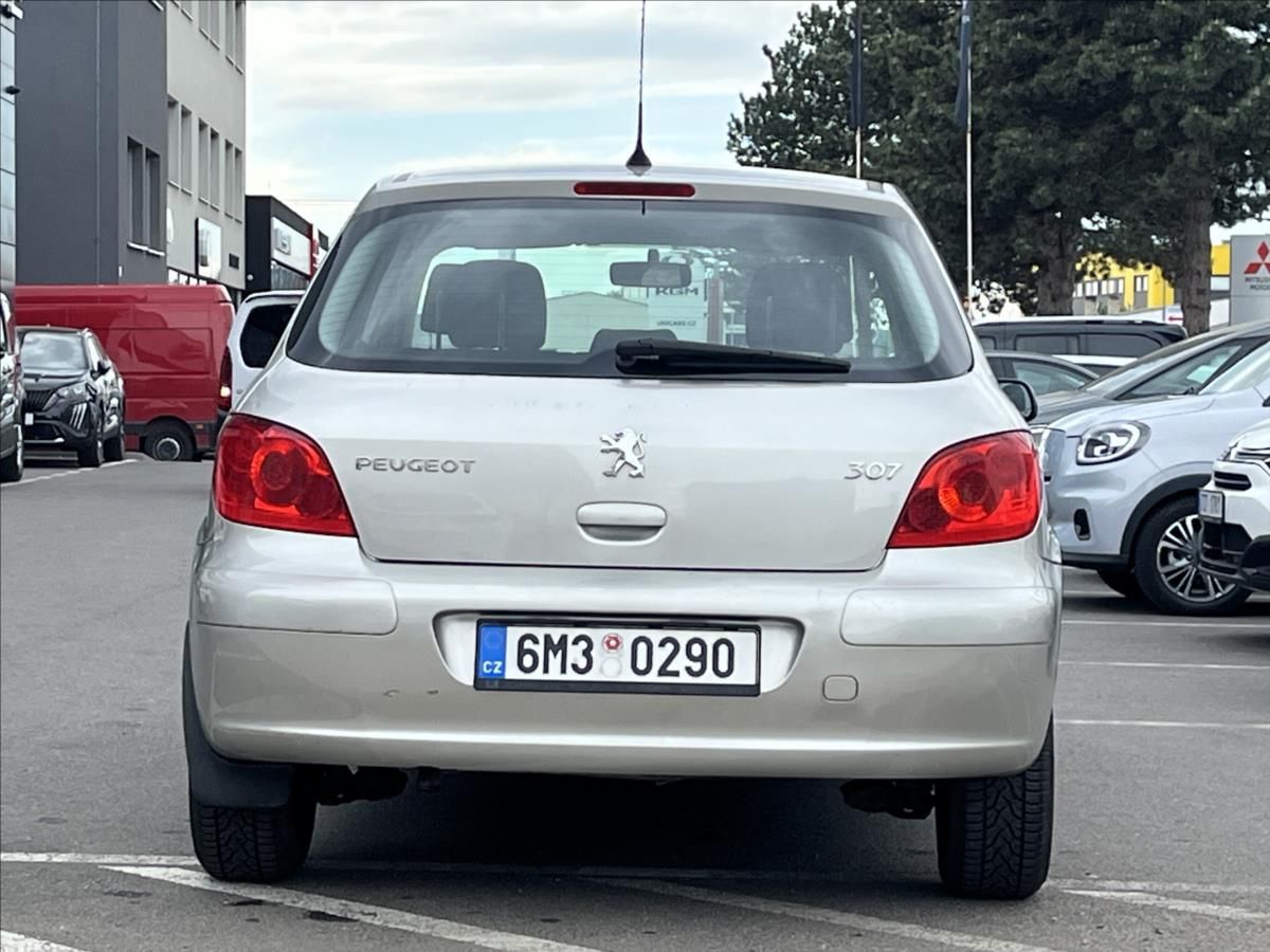 Peugeot 307, 1,4 i 16v - fotka 6