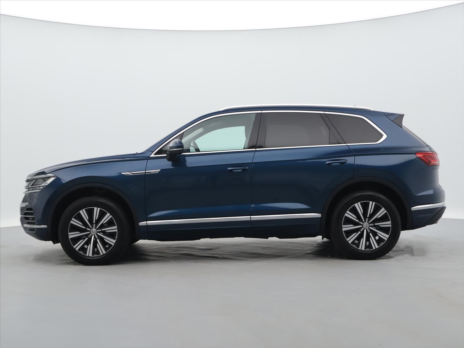 Volkswagen Touareg, 3,0 TDI 210kW 4M DPH CZ - fotka 4
