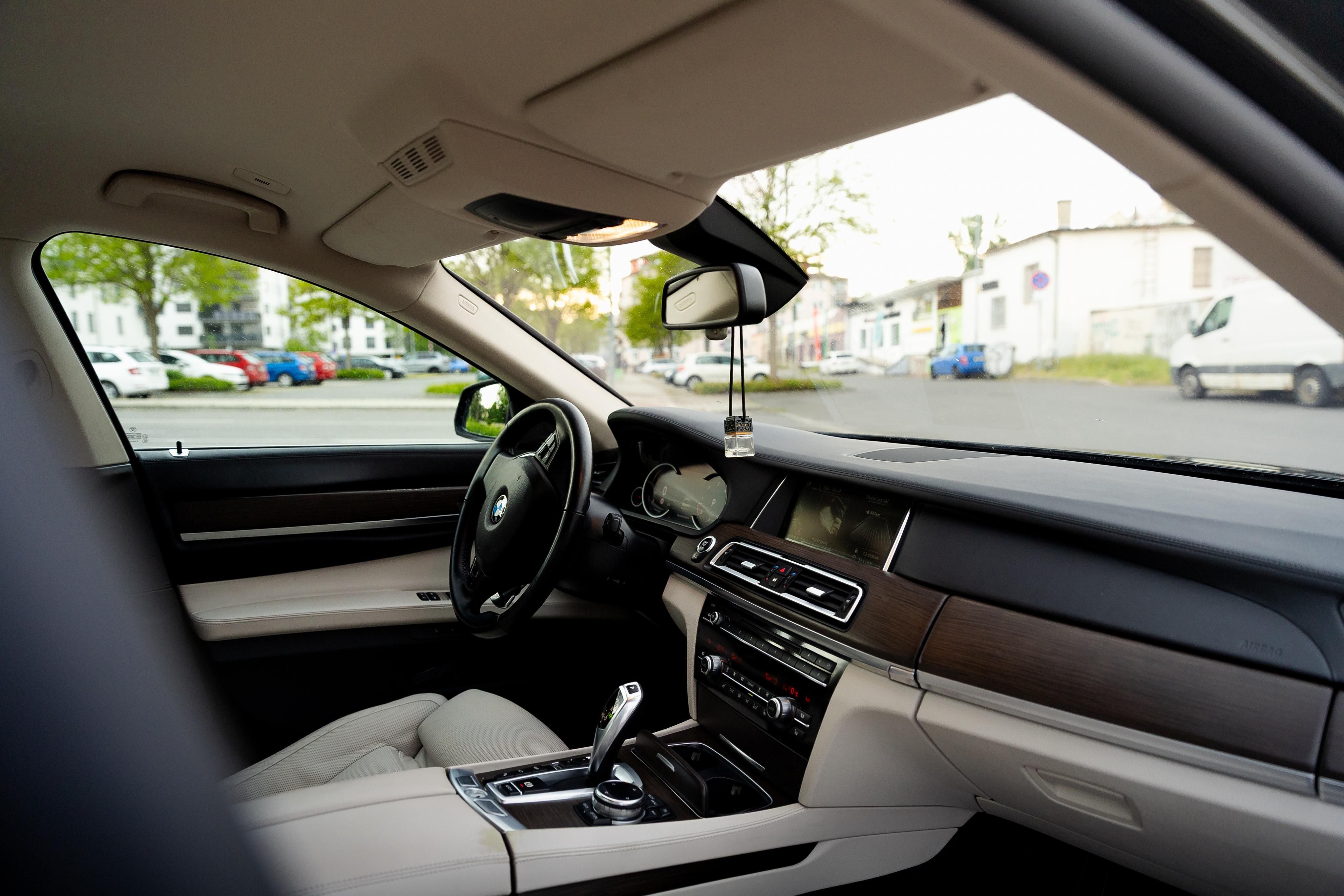 BMW Řada 7, BMW 740d xDrive (F01 LCI) - fotka 6