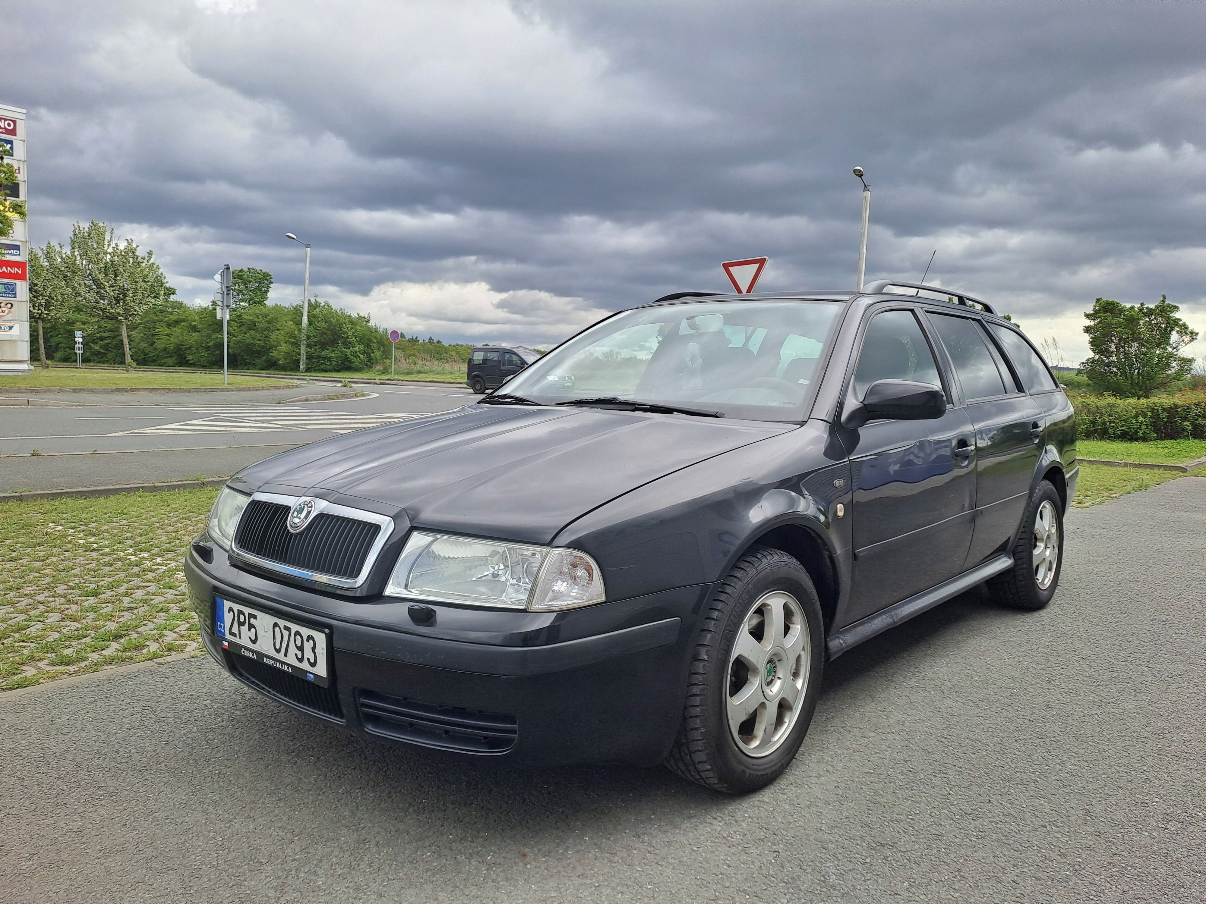 Škoda Octavia, 1.9TDI 81KW SPOLEHLIVÉ+KOLA - fotka 3